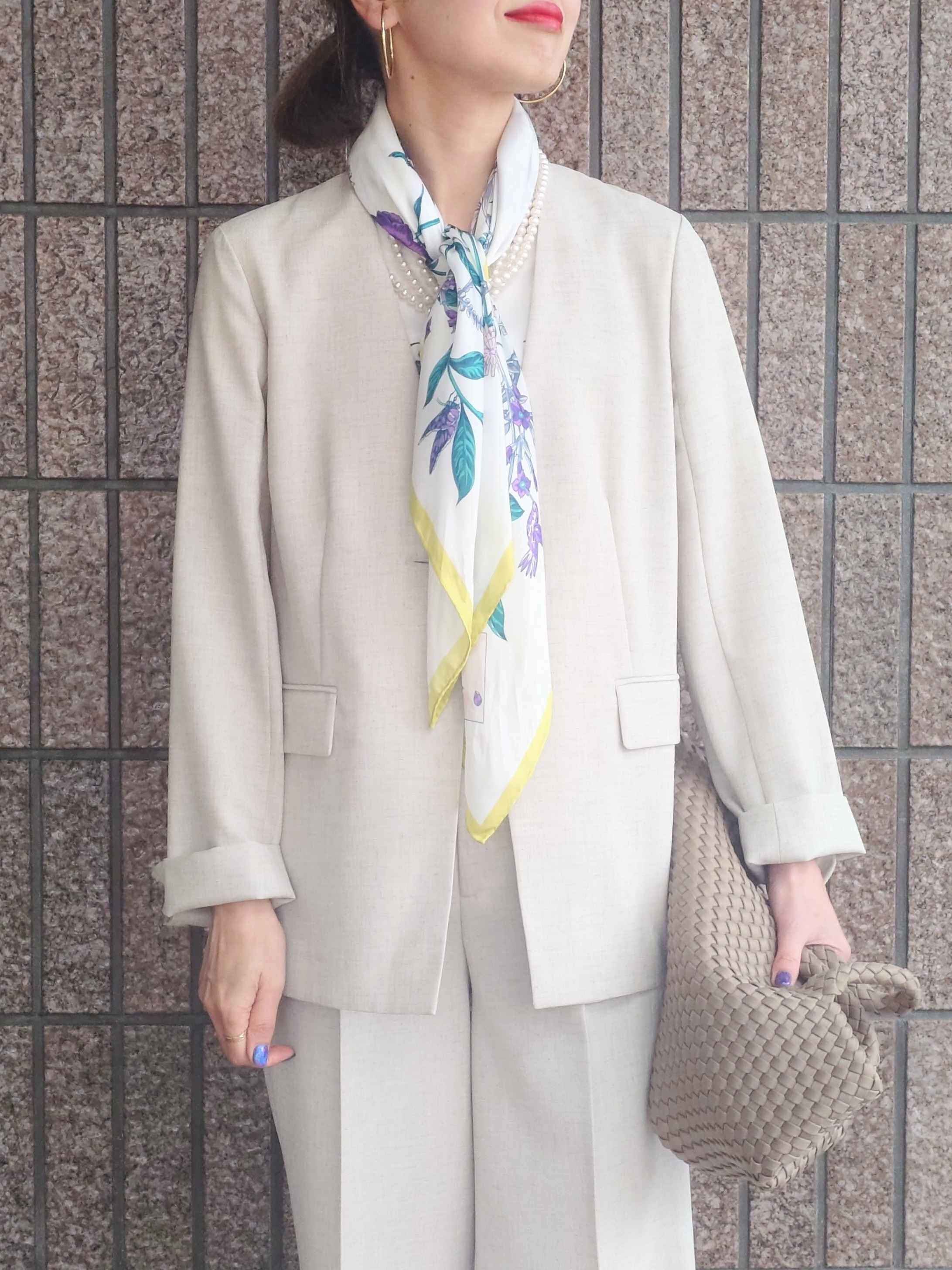 MUTSUKOさんの「UNTITLED｜◆【さらりと快適/セットアップ可/UV/接触冷感】スラブカラーレスジャケット」を使ったコーディネート