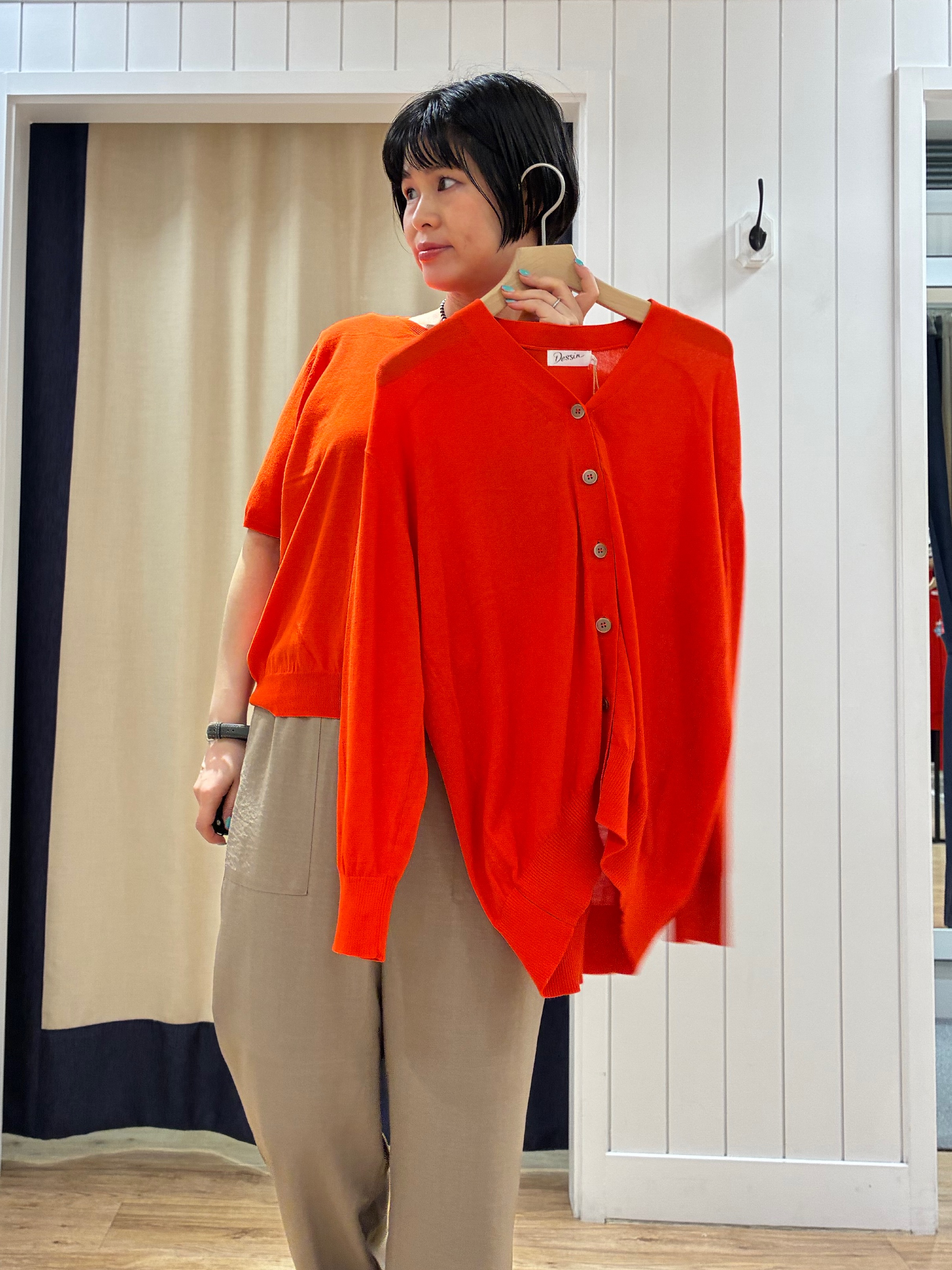 mikaさんの「Dessin｜【9色展開/接触冷感/UVカット】ドライタッチサマーニットT」を使ったコーディネート