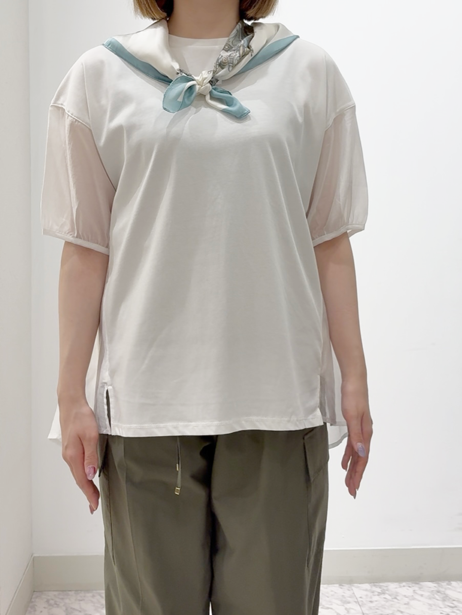 しかっちさんの「grove｜【UVカット】体型カバー叶う、バックプリーツTシャツ」を使ったコーディネート