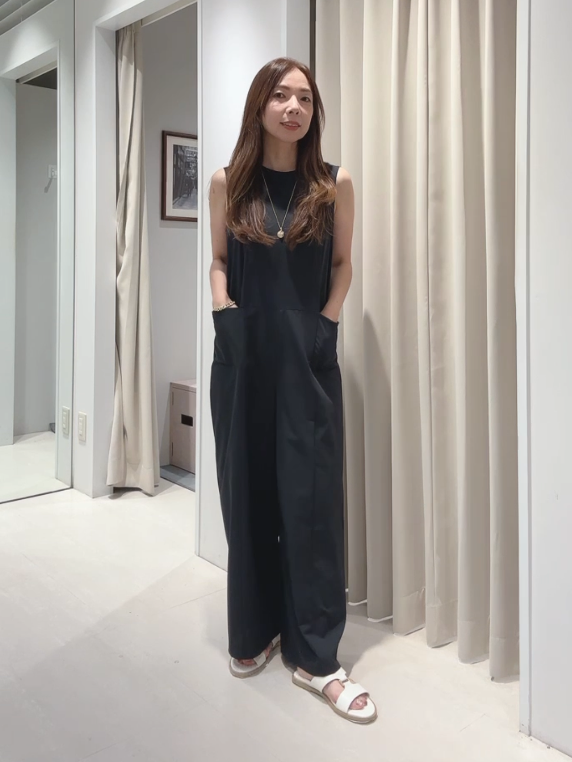 tomoさんの「UNTITLED｜◆フラットサンダル」を使ったコーディネート