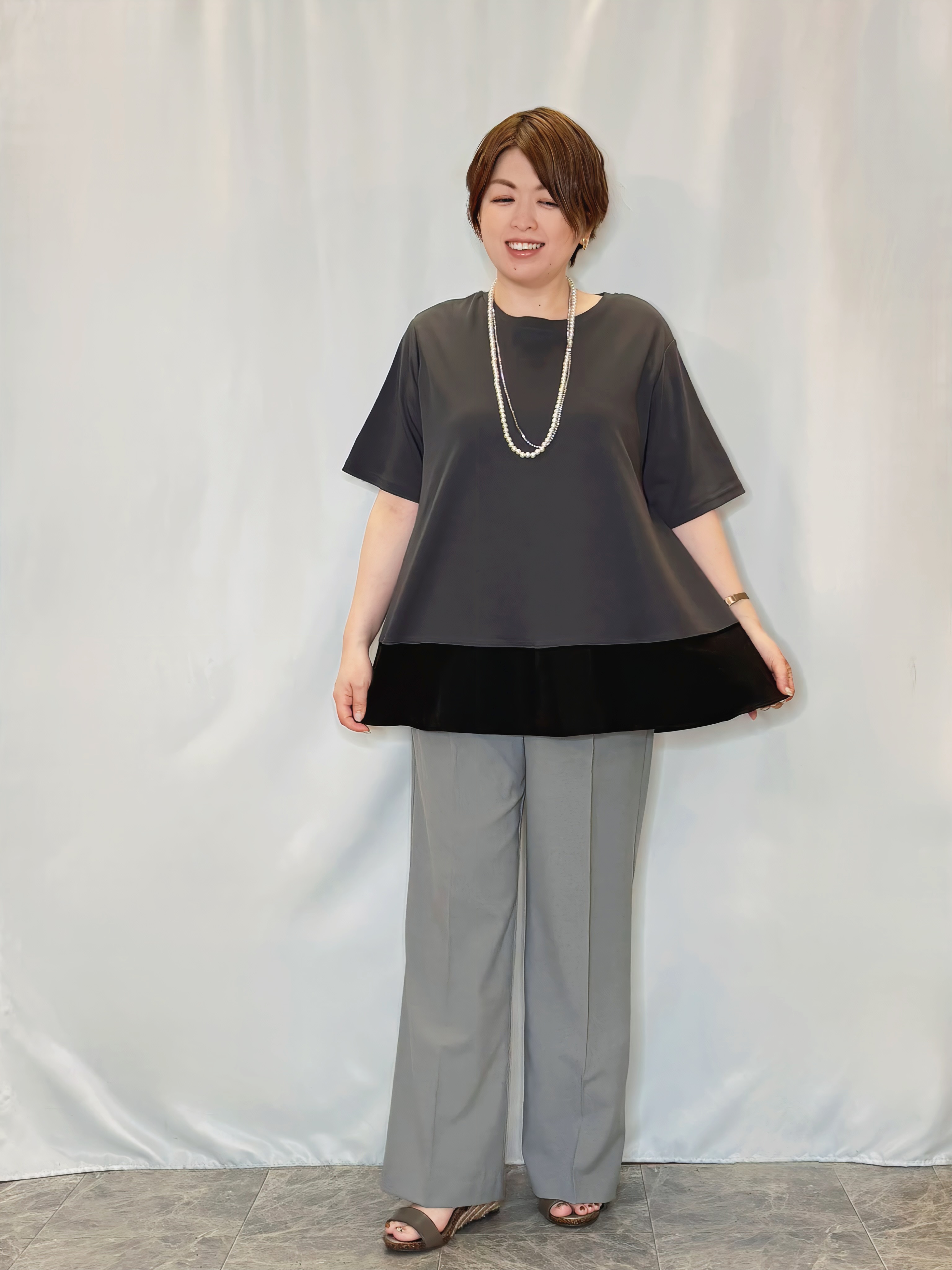 たみさんの「SHOO･LA･RUE｜【洗濯機可/S-LL】オンにもオフにも マルチに使えるボタンレスカーディガン」を使ったコーディネート