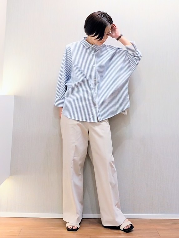 ミズタさんの「UNTITLED｜【接触冷感/吸水速乾/UVカット】ドルマンスリーブシャツ」を使ったコーディネート