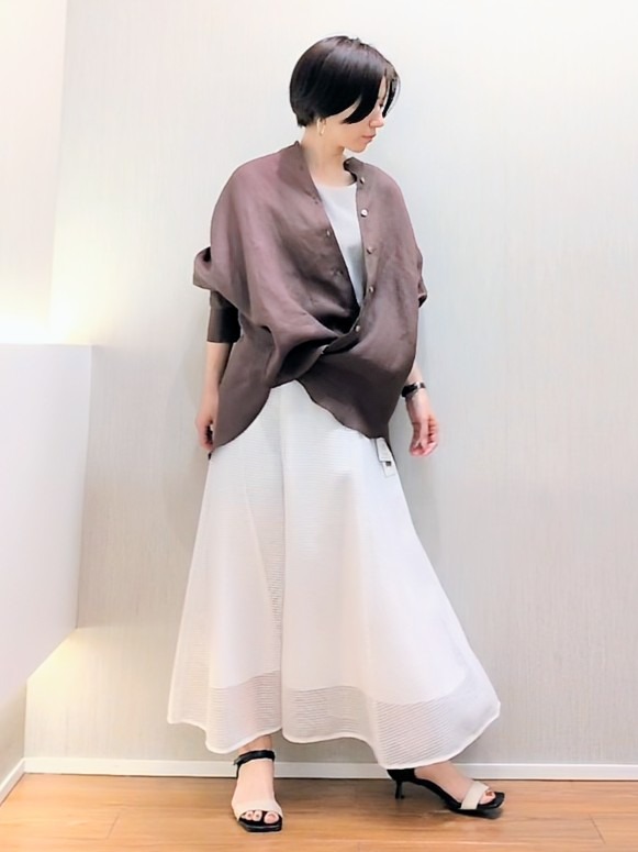 ミズタさんの「UNTITLED｜【麻100】リネンドルマンシャツ」を使ったコーディネート