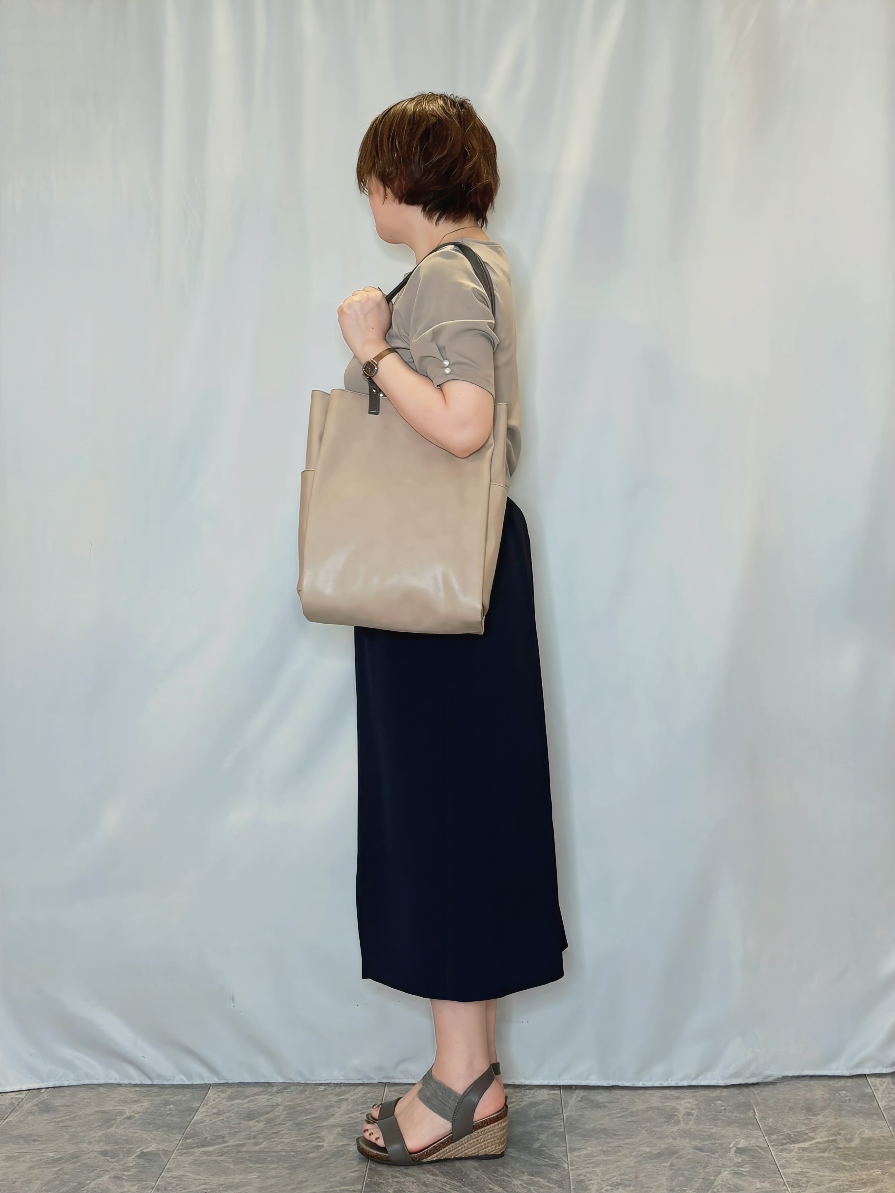 たみさんの「SHOO･LA･RUE｜【2点セット/洗濯機可/S-LL】ネックレス付き お袖パールブラウス」を使ったコーディネート