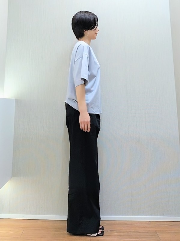 ミズタさんの「UNTITLED｜コットンロゴTシャツ」を使ったコーディネート