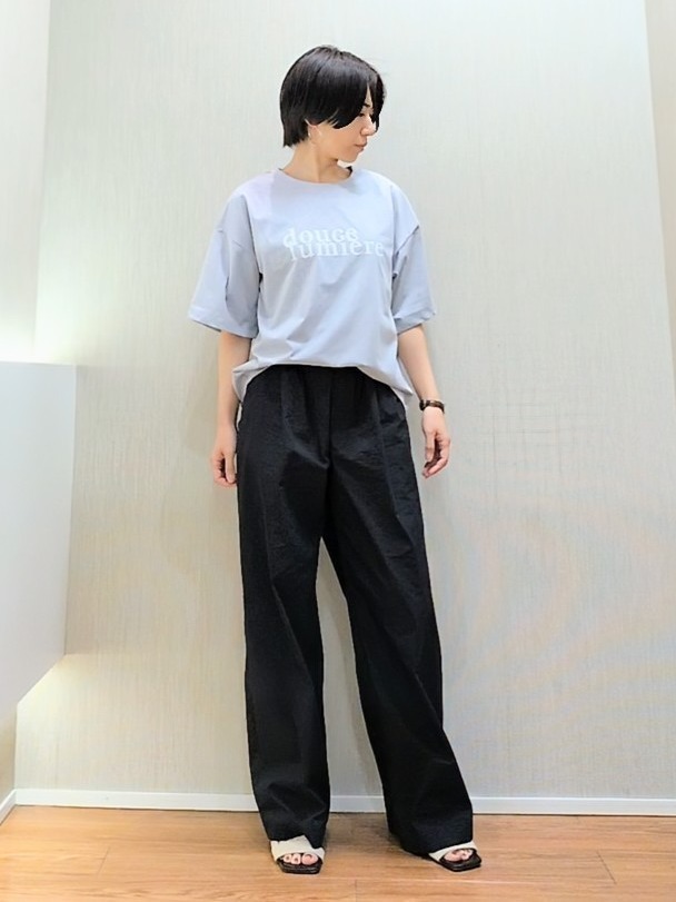 ミズタさんの「UNTITLED｜コットンロゴTシャツ」を使ったコーディネート