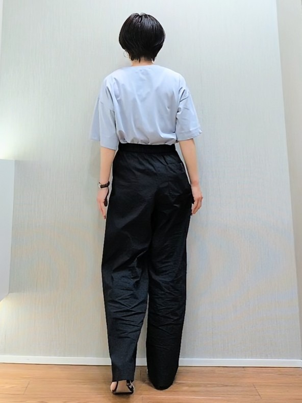 ミズタさんの「UNTITLED｜コットンロゴTシャツ」を使ったコーディネート