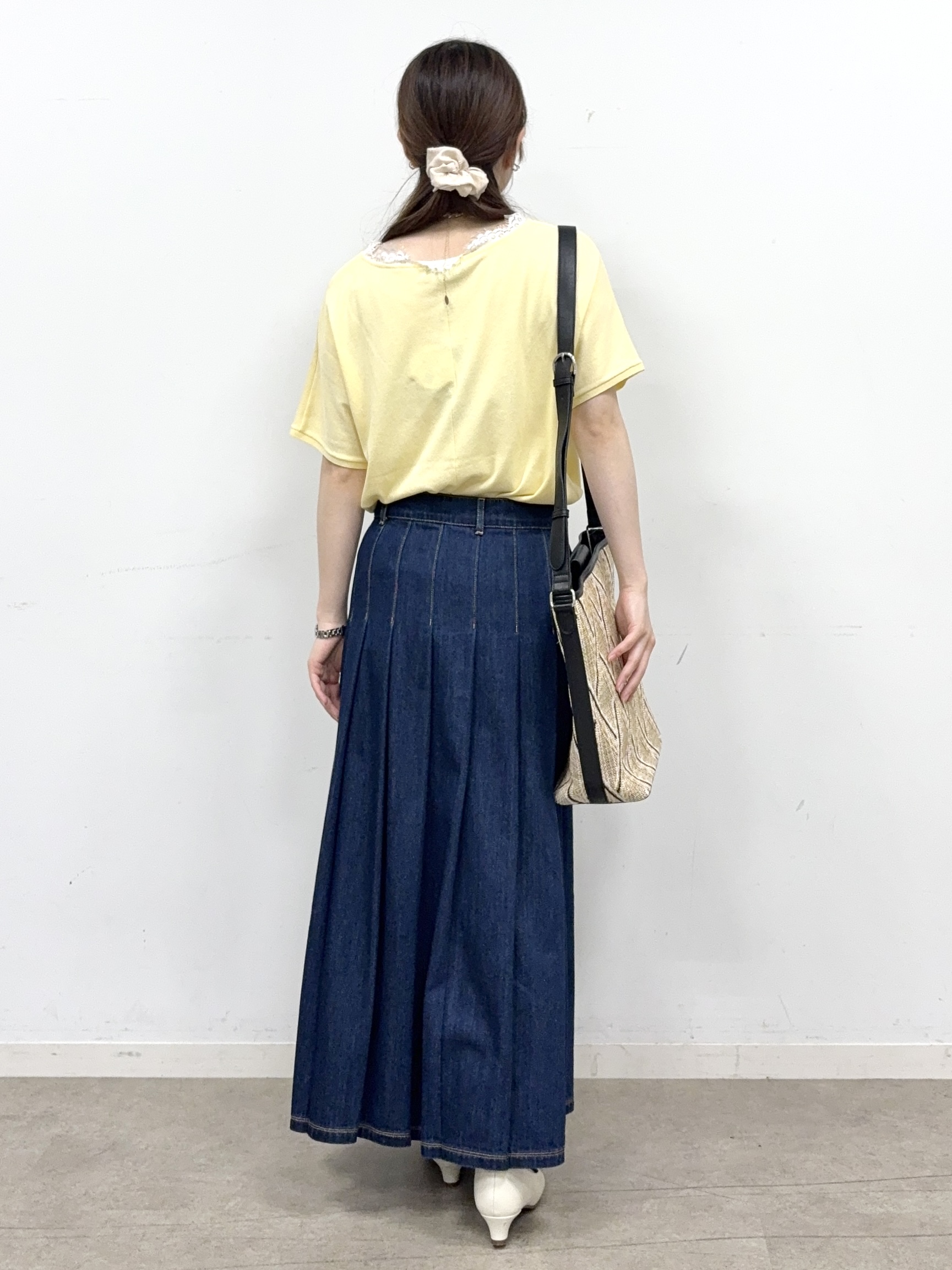 mikiさんの「Reflect｜【二の腕カバー／手洗い可】ネックレース フレンチスリーブニット」を使ったコーディネート