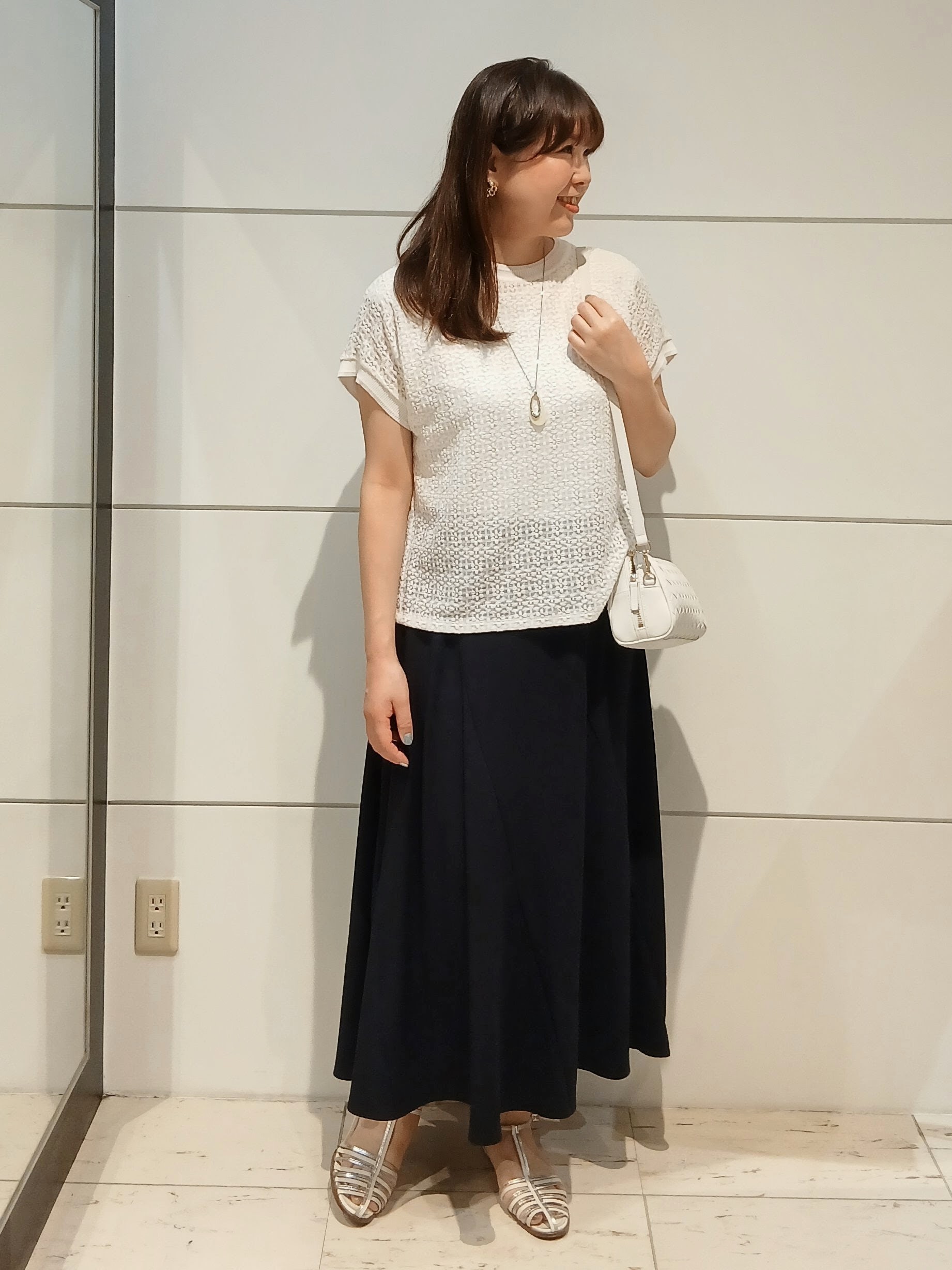 なみきさんの「UNTITLED｜【洗える／シアー】ミニヨンレースプルオーバー」を使ったコーディネート
