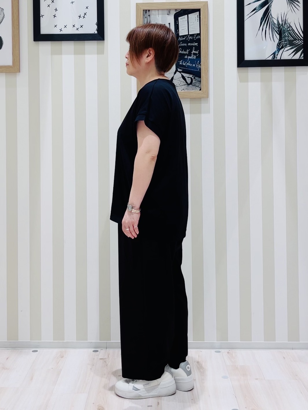 ma_miさんの「SHOO･LA･RUE｜【洗濯機可】バルーンスリーブで二の腕カバー キーネック5分袖ブラウス」を使ったコーディネート