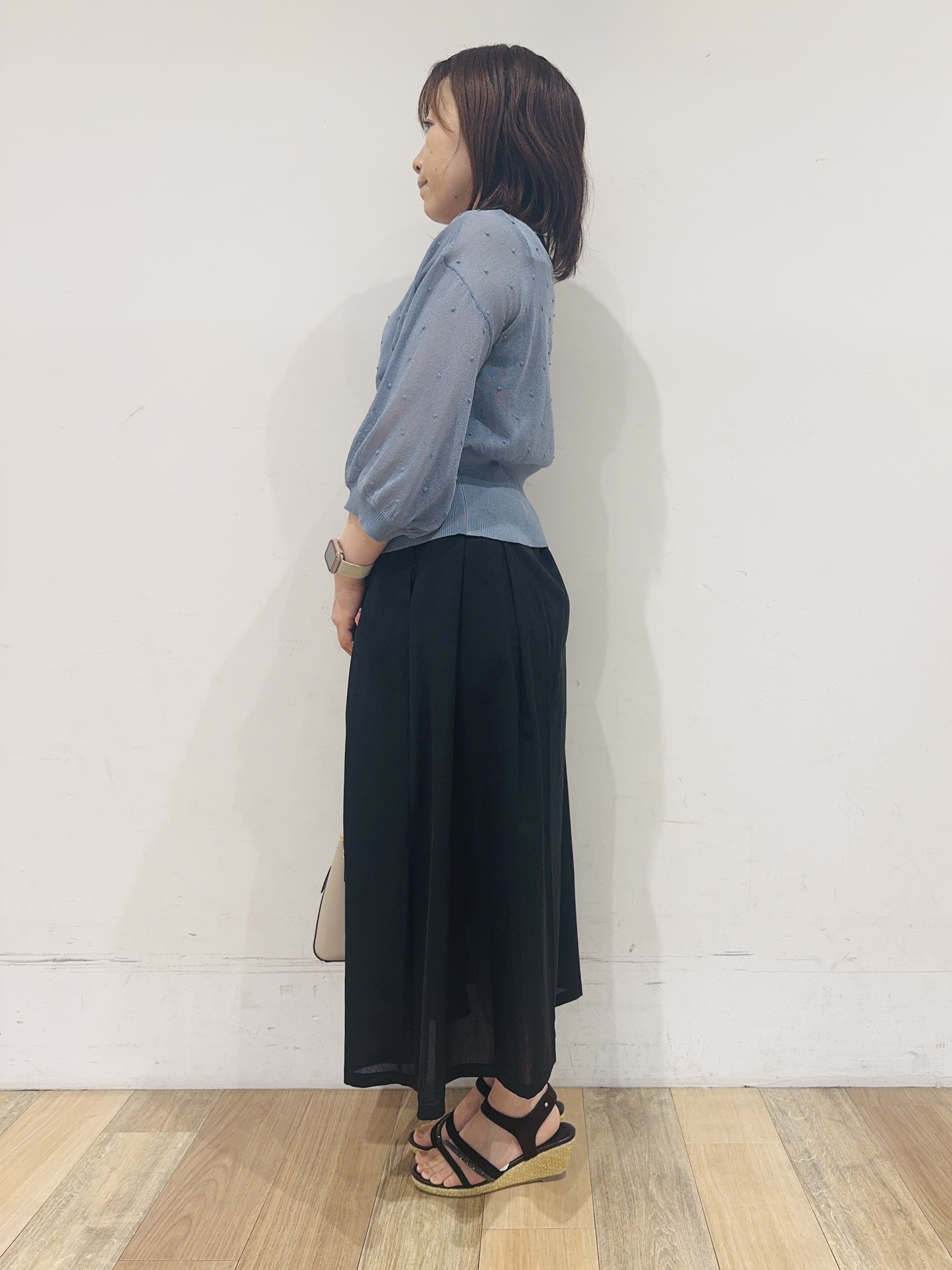miさんの「grove｜シアードットカーディガン」を使ったコーディネート