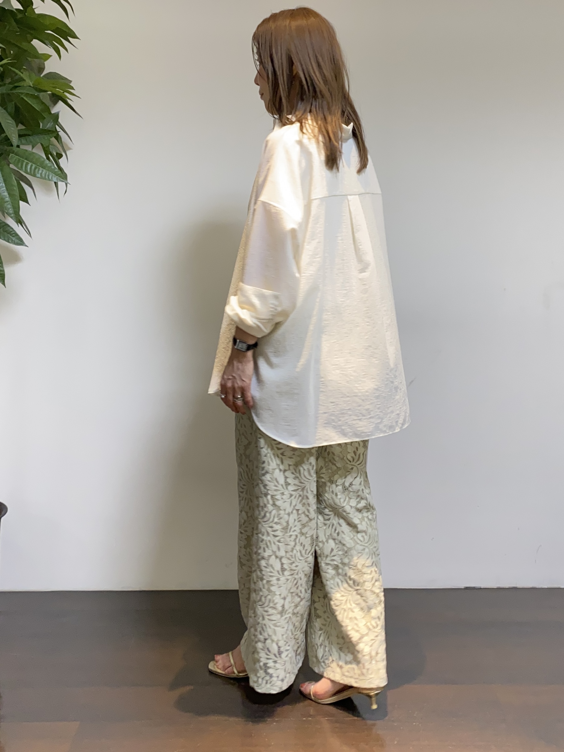 tomoさんの「UNTITLED｜◆【洗える/ストレッチ性】ダブルブレストジャケット」を使ったコーディネート