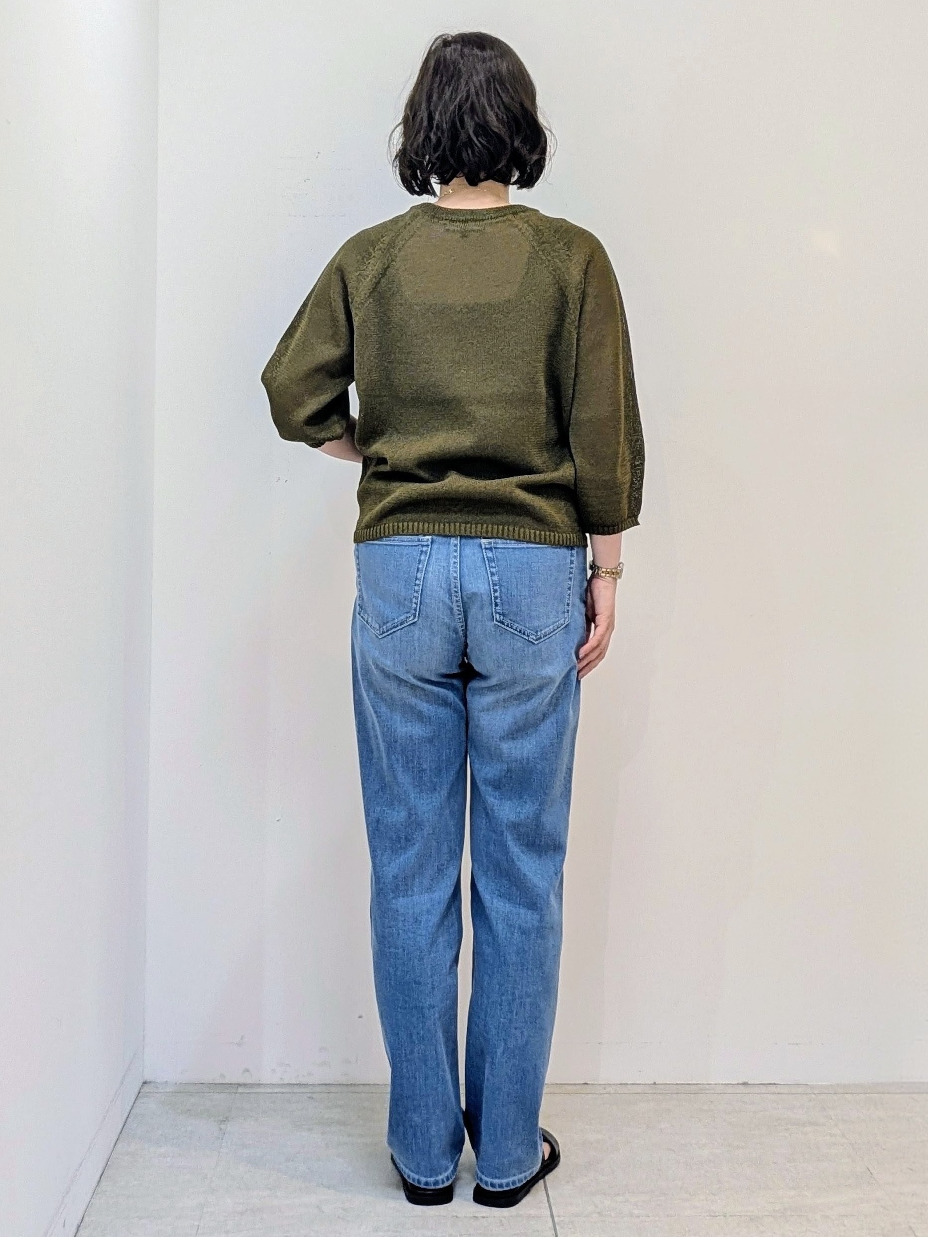 いこさんの「UNTITLED｜【洗える/ゆったり】クルーネックドライニット」を使ったコーディネート