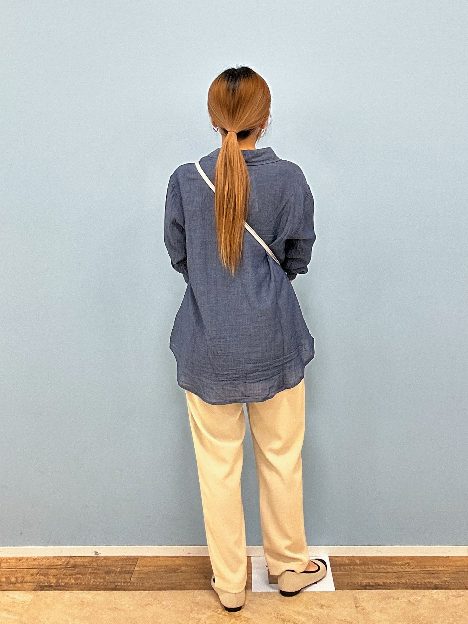 mikoさんの「SHOO･LA･RUE｜【ひんやり/UV/S-LL】お袖ふんわり二の腕カバー ぷっくりラメプリントTシャツ」を使ったコーディネート