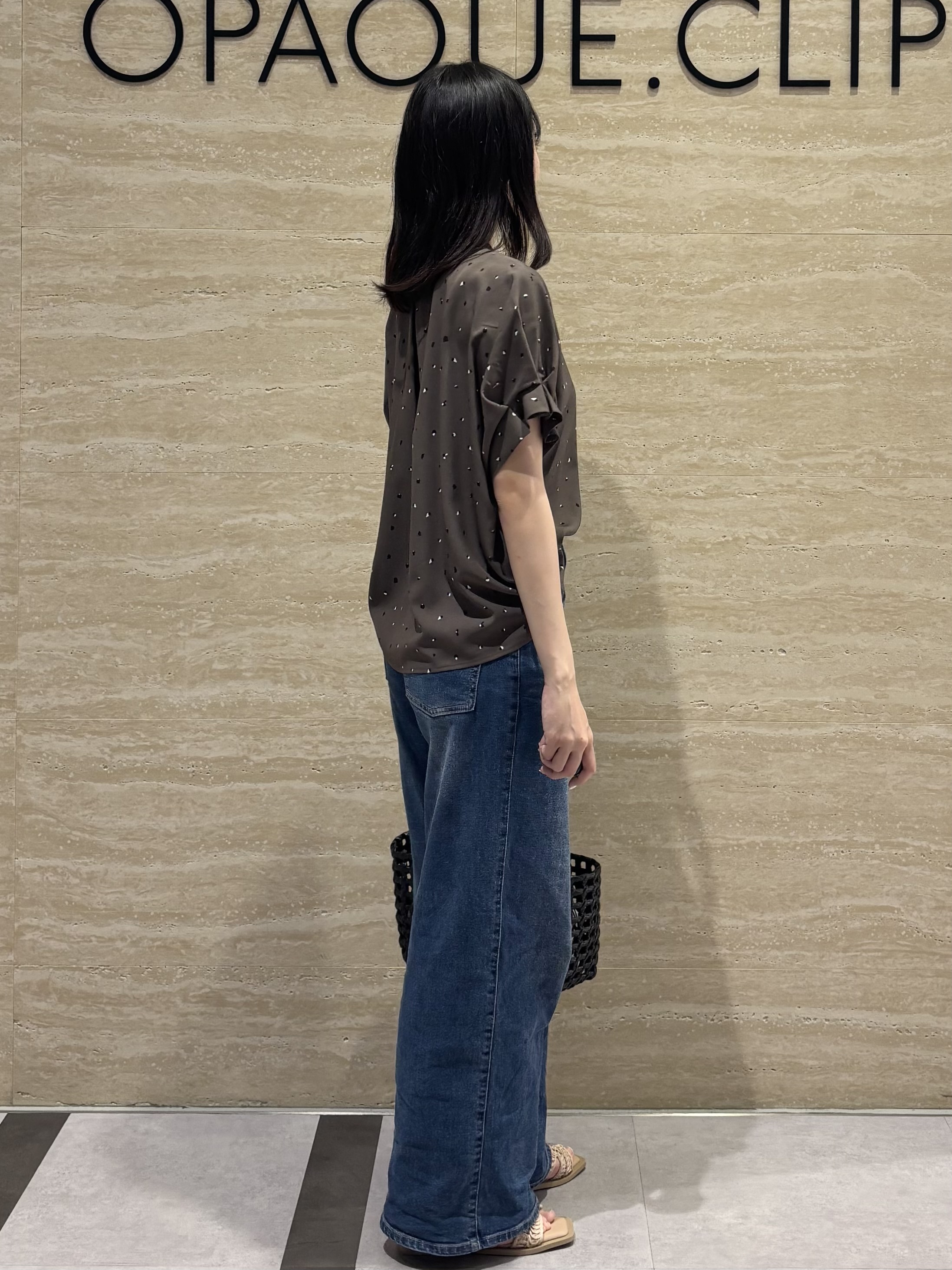 Ririkaさんの「OPAQUE.CLIP｜タックスリーブ プリントブラウス《イージーアイロン／洗濯機OK》」を使ったコーディネート