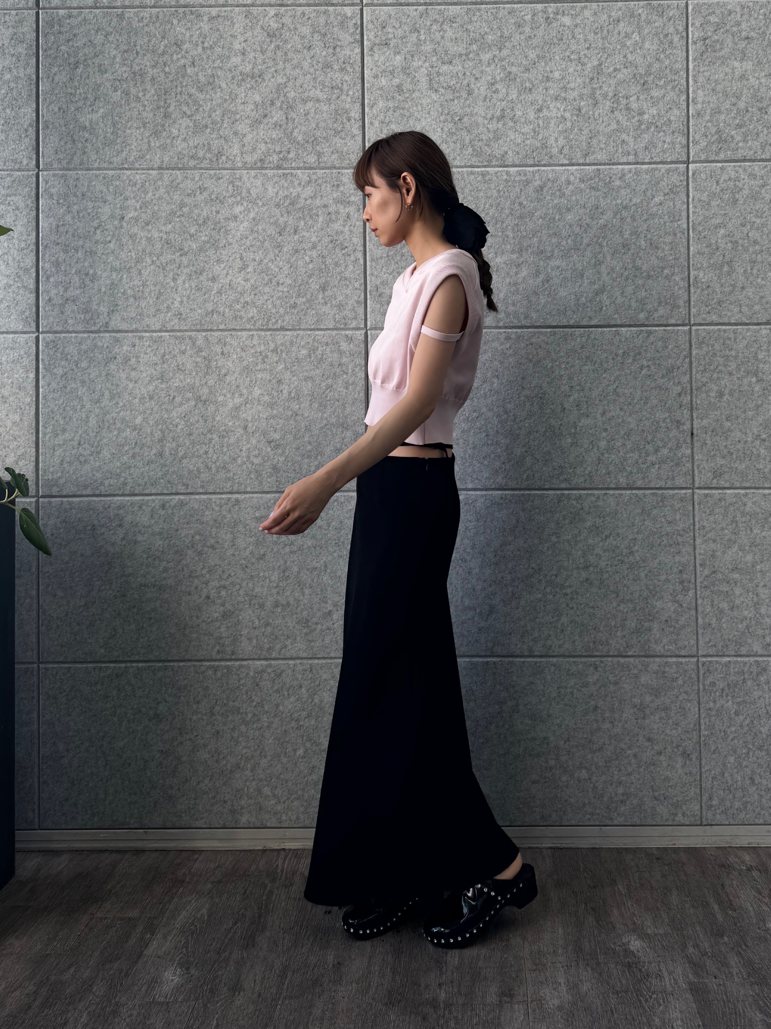 designer yukaさんの「CODE A｜design short vest」を使ったコーディネート