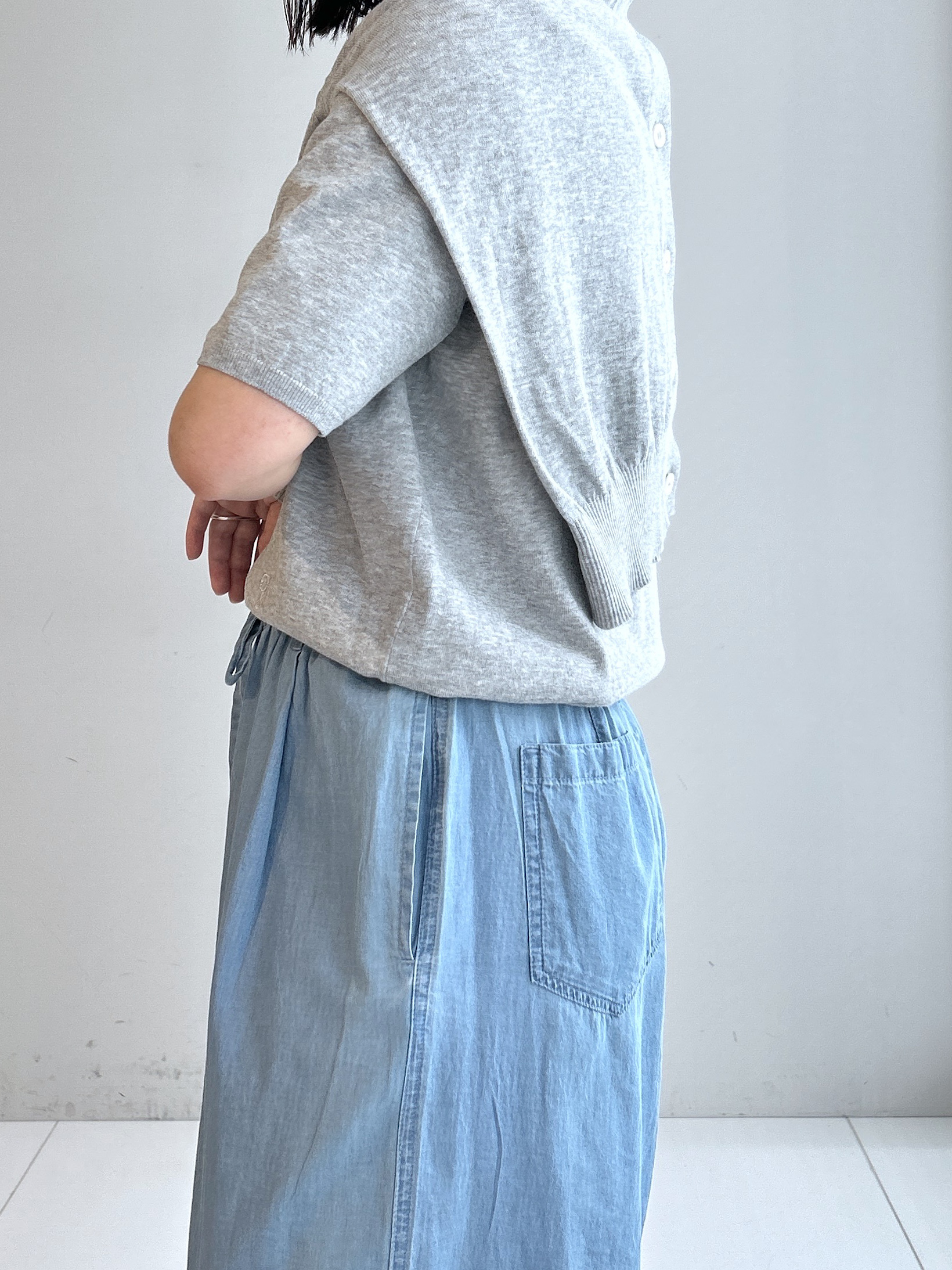 Hirokaさんの「Dessin｜【9色展開/接触冷感/UVカット】ドライタッチサマーニットT」を使ったコーディネート