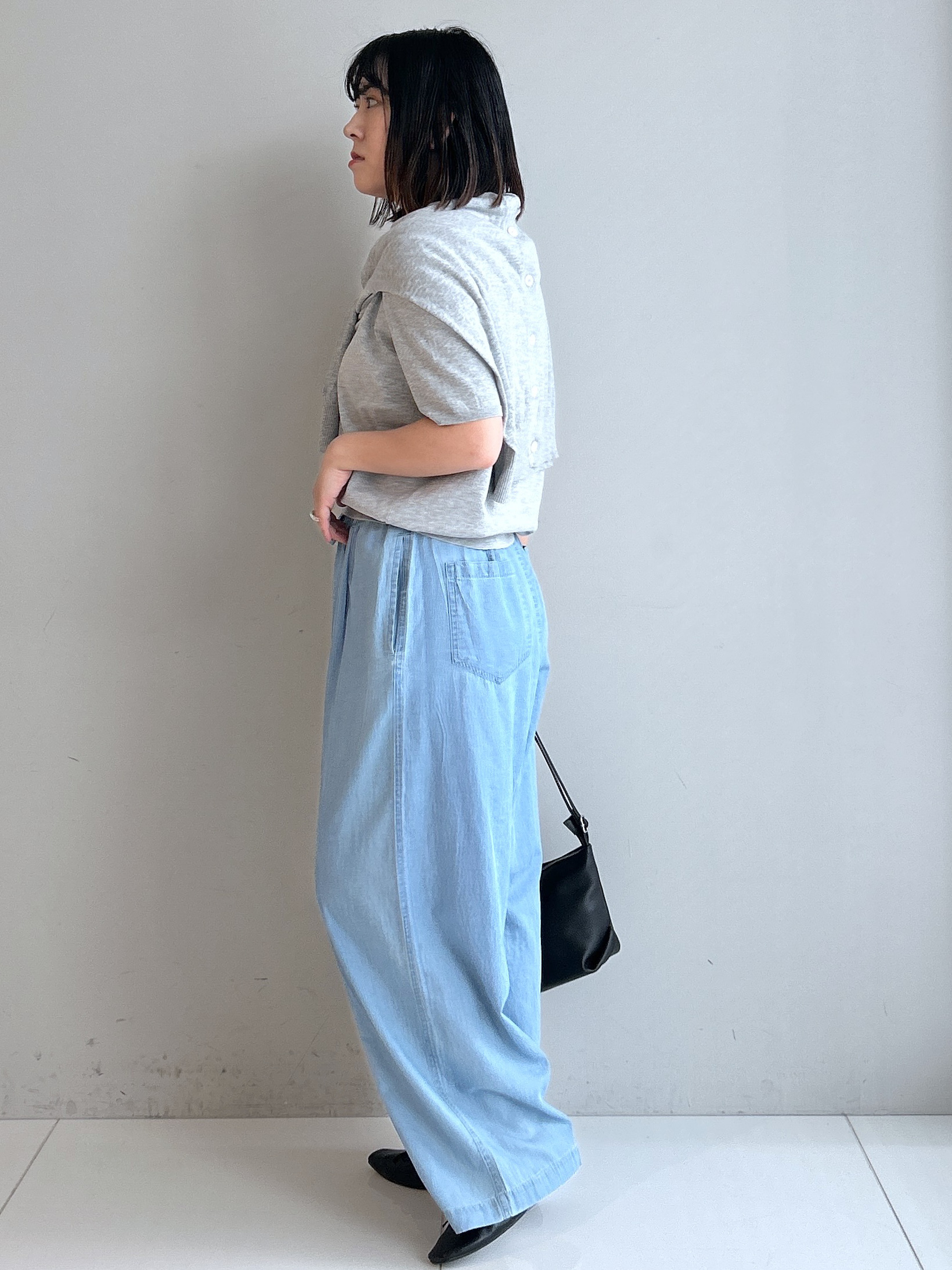 Hirokaさんの「Dessin｜【9色展開/接触冷感/UVカット】ドライタッチサマーニットT」を使ったコーディネート