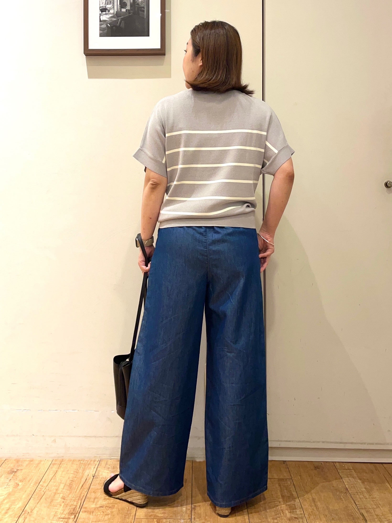harusakuさんの「SHOO･LA･RUE｜【毎日洗える/UV】二の腕隠れる さらっとドルマン半袖ニット」を使ったコーディネート