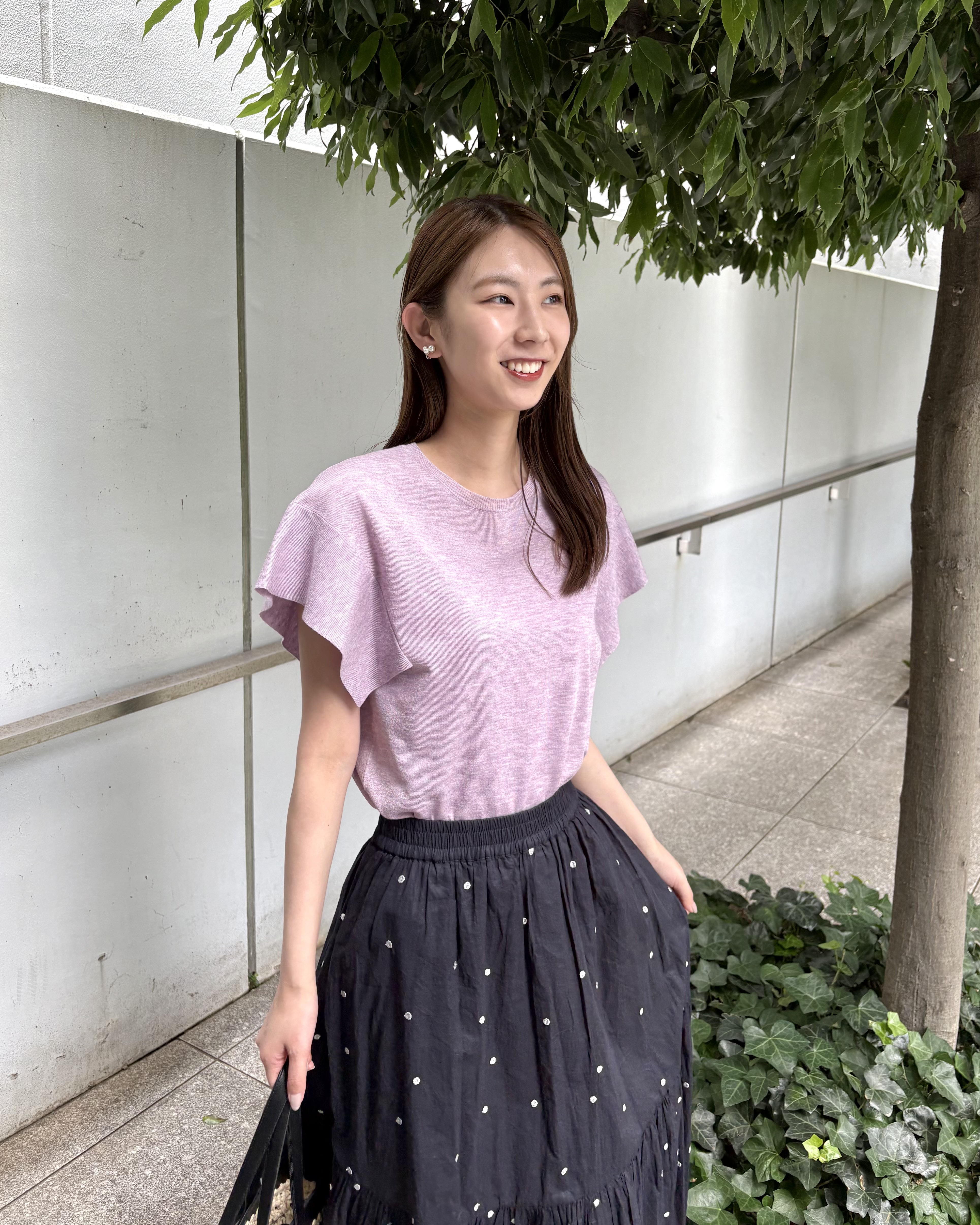 めぐさんの「OPAQUE.CLIP｜『STORY Web7月掲載』ドライタッチラメニット《UV／洗える／6col》」を使ったコーディネート