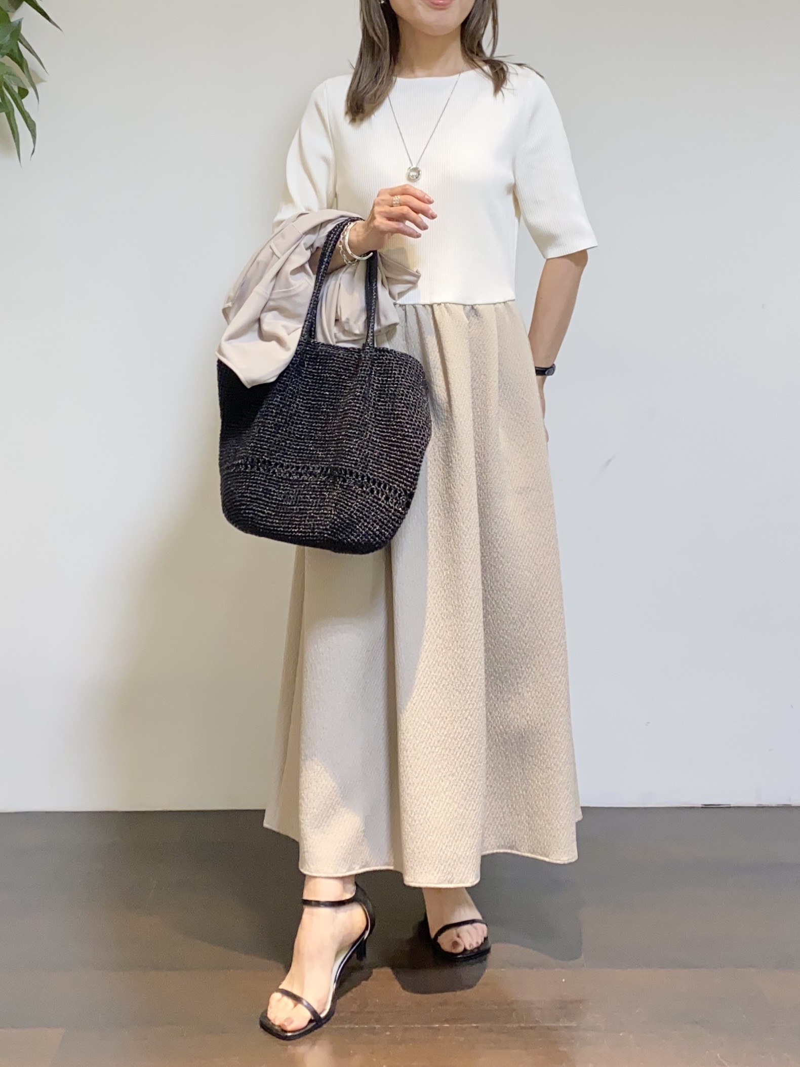 tomoさんの「UNTITLED｜◆【洗える】シアーブルゾン」を使ったコーディネート