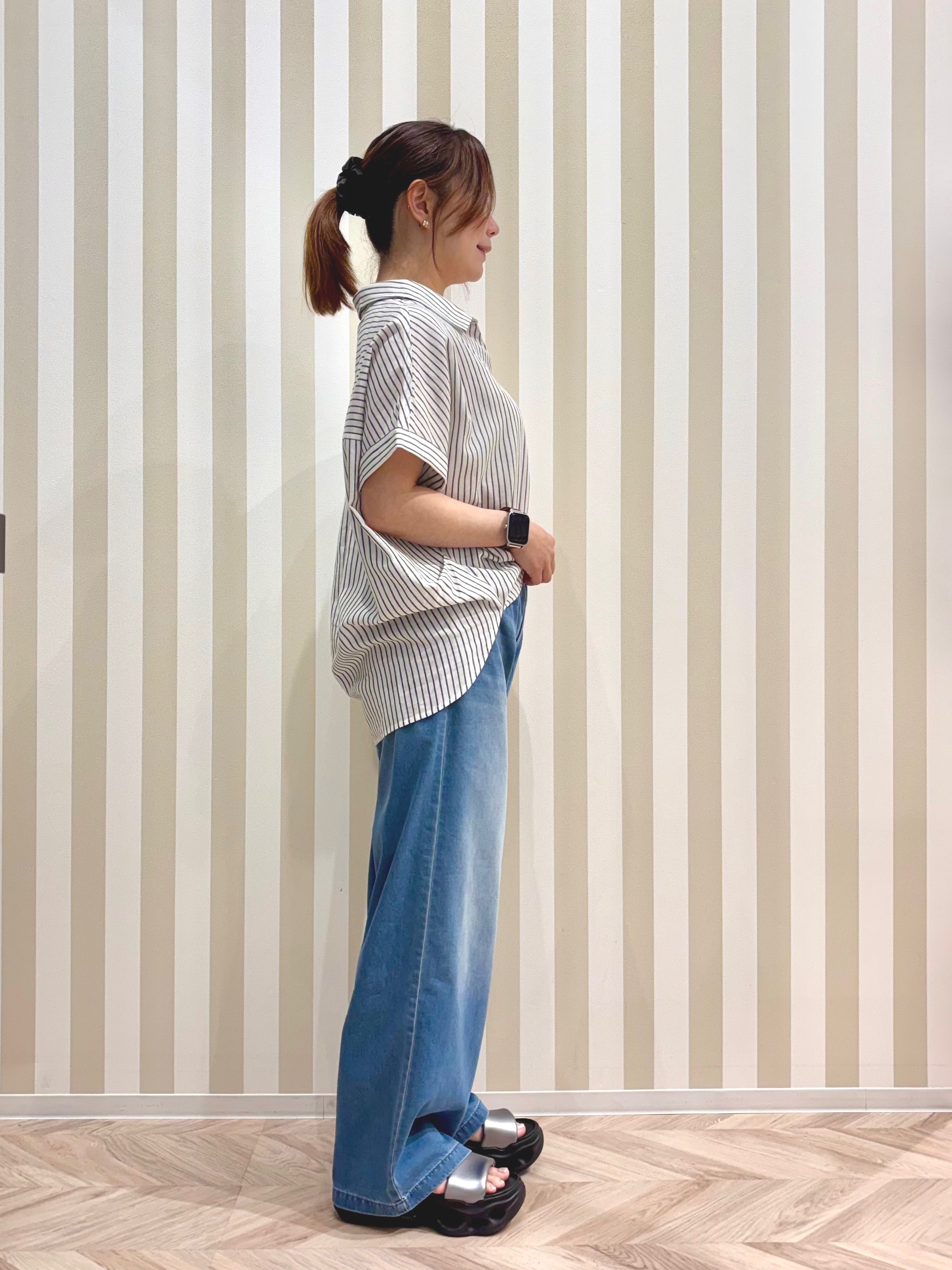ナギさんの「SHOO･LA･RUE｜【UV/吸水速乾/抗菌防臭】インせず着られる フレンチリネンスキッパーシャツ」を使ったコーディネート