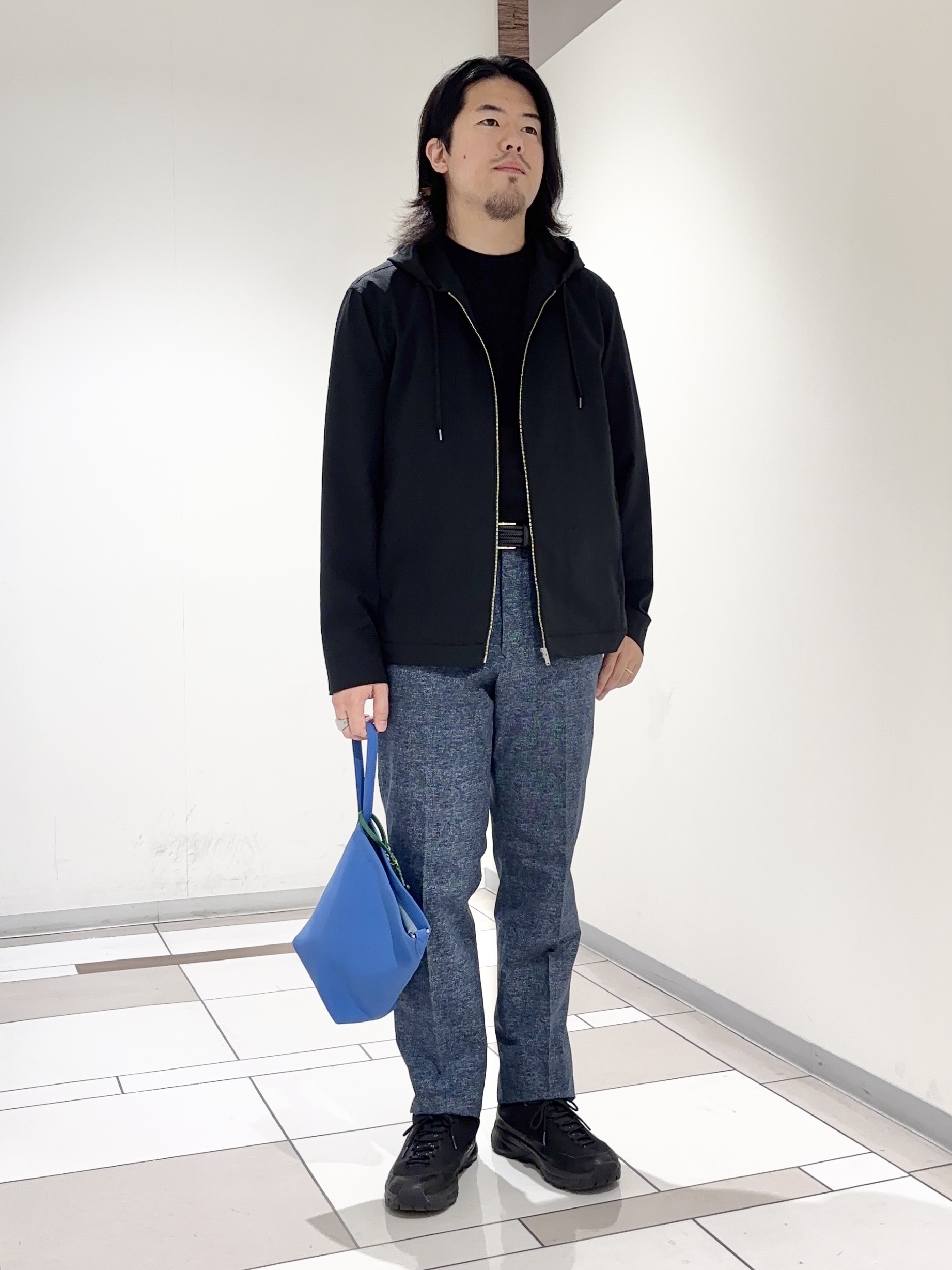 及川さんの「TAKEO KIKUCHI｜【撥水・洗える・シワになりにくい】 リランチェ（R） フードブルゾン」を使ったコーディネート