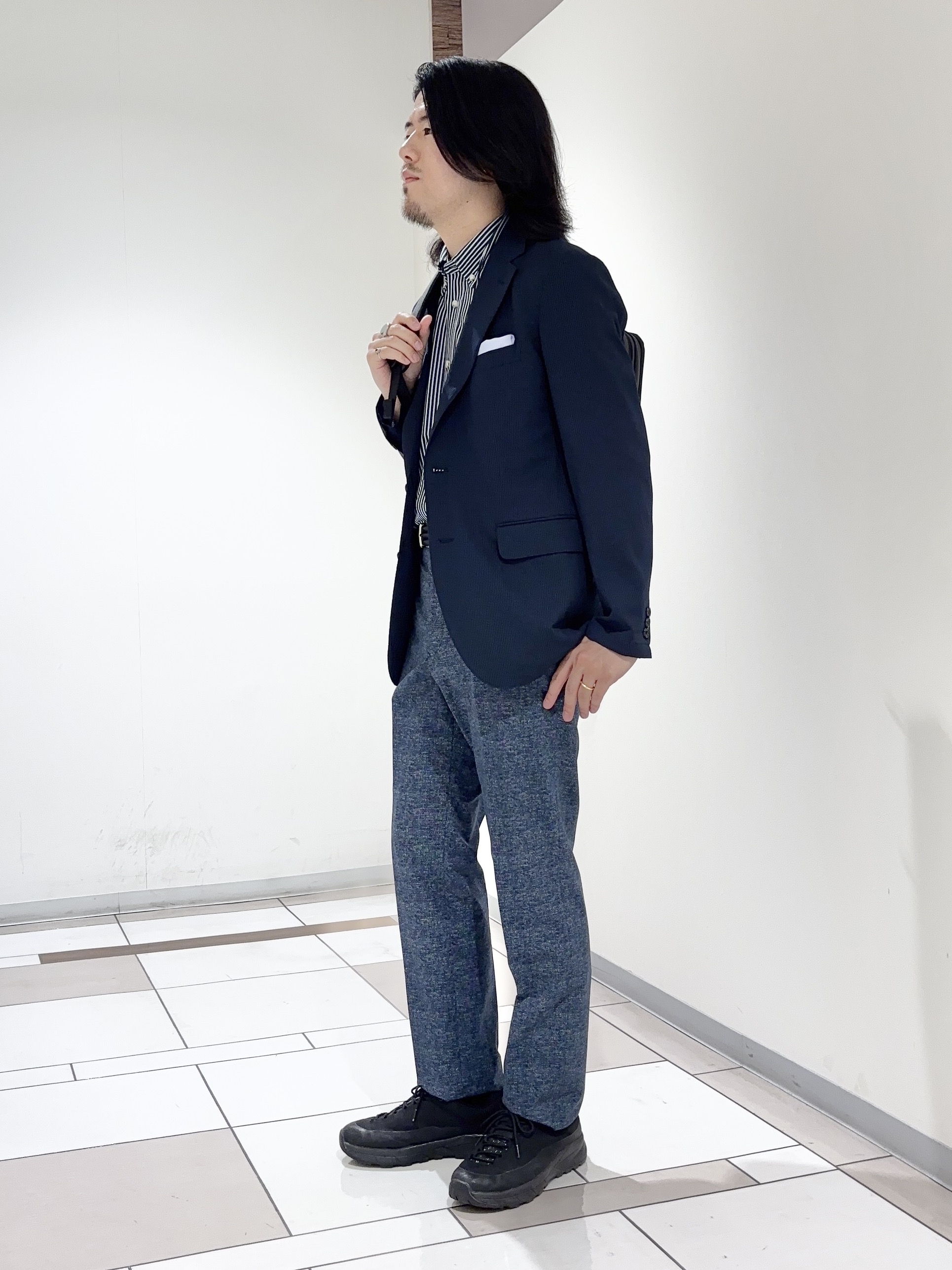 及川さんの「TAKEO KIKUCHI｜【Begin5月号掲載/通気性】トリコットサッカー ジャケット」を使ったコーディネート