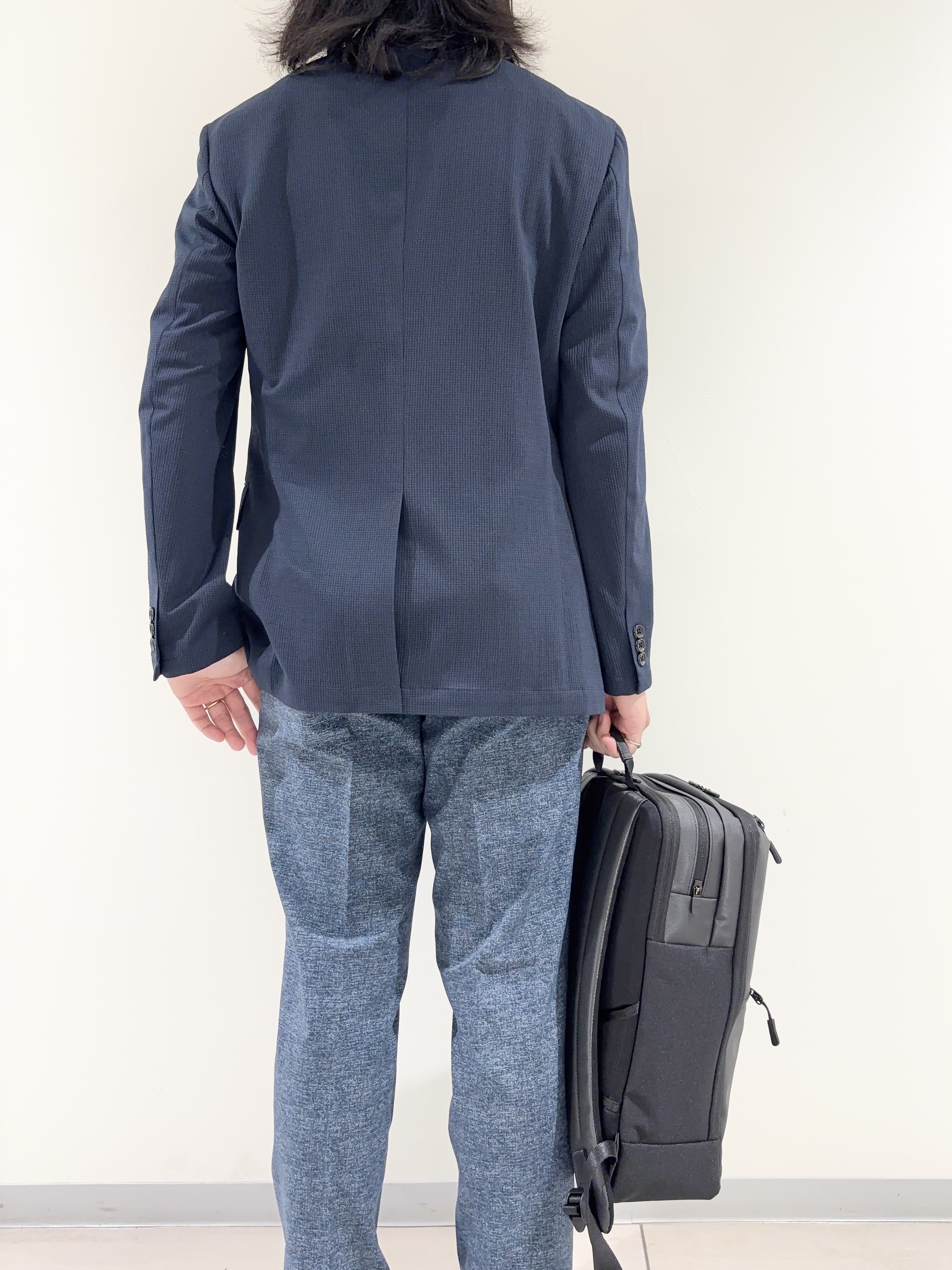 及川さんの「TAKEO KIKUCHI｜【Begin5月号掲載/通気性】トリコットサッカー ジャケット」を使ったコーディネート