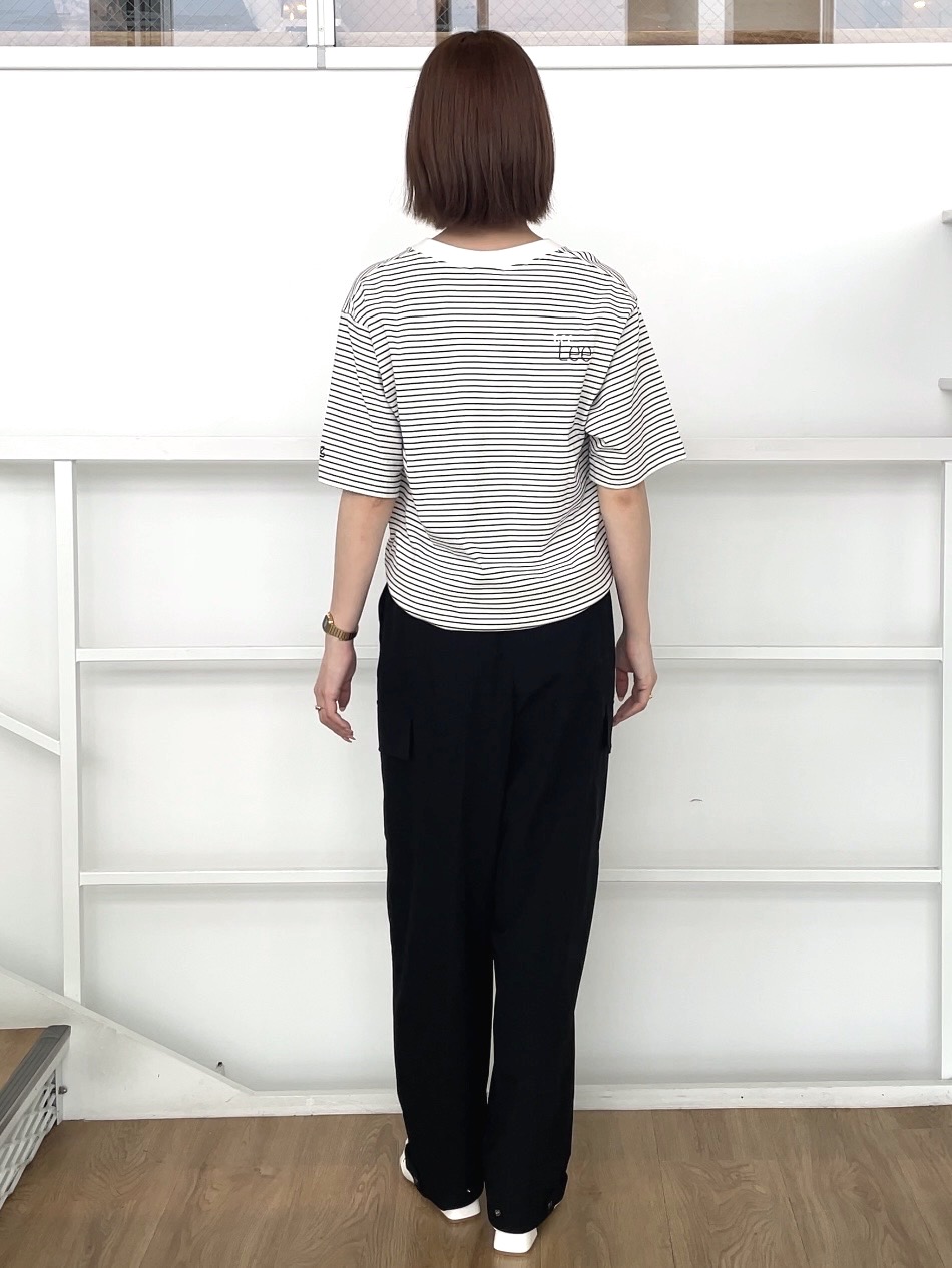 NATSUMIさんの「grove｜【Lee&times;grove別注カラーあり】MULTI LOGO H／S TEE」を使ったコーディネート