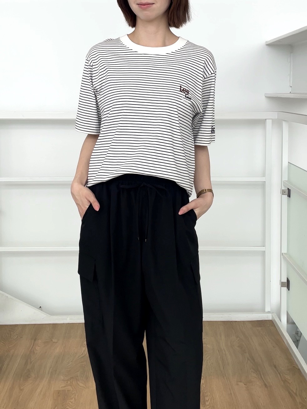 NATSUMIさんの「grove｜【Lee&times;grove別注カラーあり】MULTI LOGO H／S TEE」を使ったコーディネート