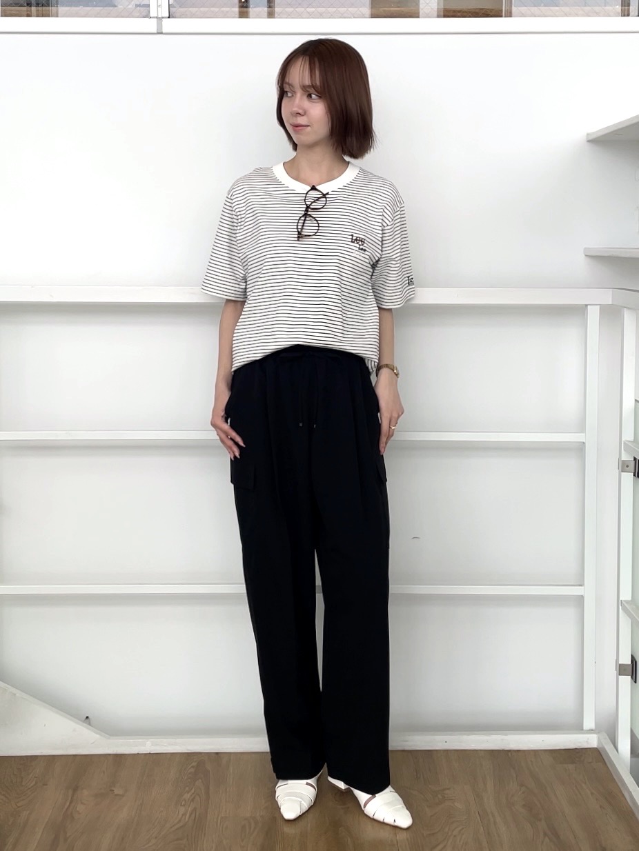 NATSUMIさんの「grove｜【Lee&times;grove別注カラーあり】MULTI LOGO H／S TEE」を使ったコーディネート