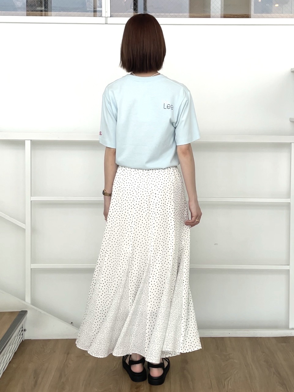 NATSUMIさんの「grove｜【Lee&times;grove別注カラーあり】MULTI LOGO H／S TEE」を使ったコーディネート