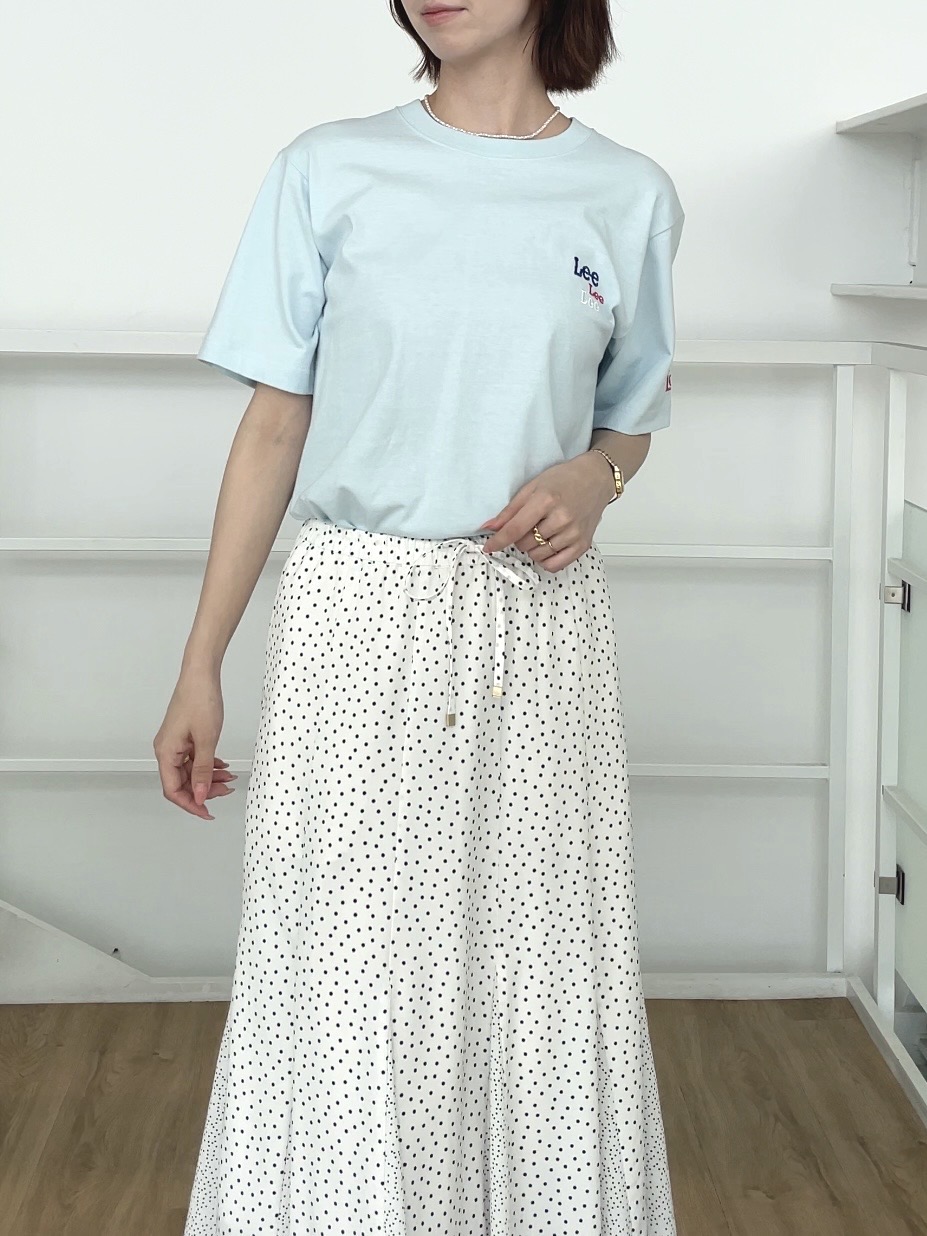 NATSUMIさんの「grove｜【Lee&times;grove別注カラーあり】MULTI LOGO H／S TEE」を使ったコーディネート