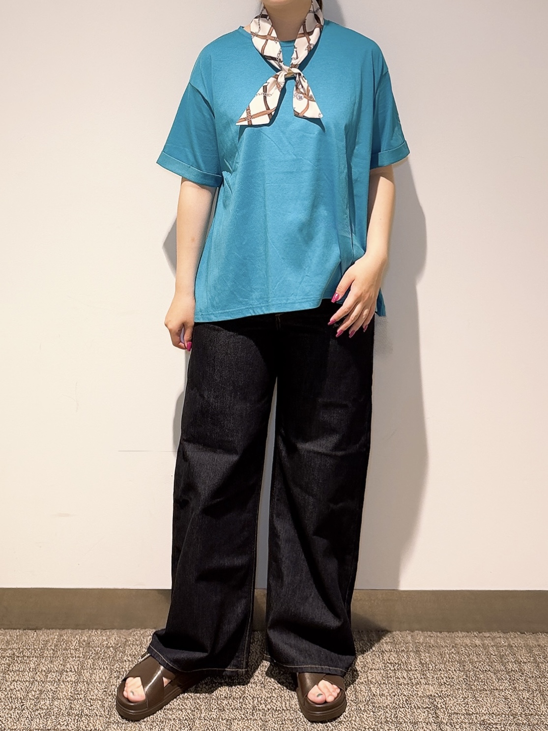 みーさんの「grove｜【遮熱／吸水速乾／UVカット】フレアシルエットTシャツ」を使ったコーディネート