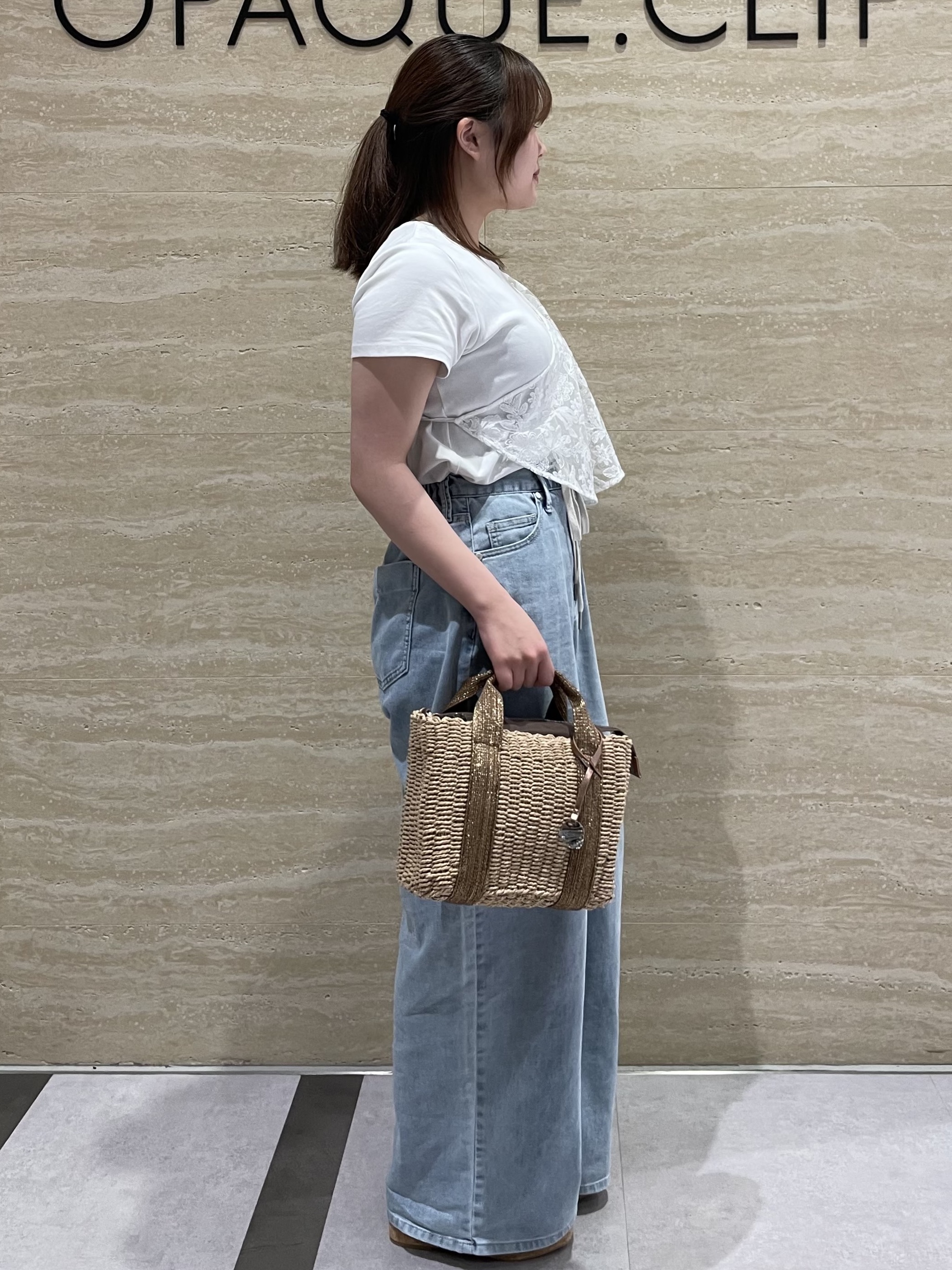 yiさんの「OPAQUE.CLIP｜【UVケア／接触冷感】フロントロゴ刺繍Tシャツ《洗濯機OK／S-3L／7col》」を使ったコーディネート