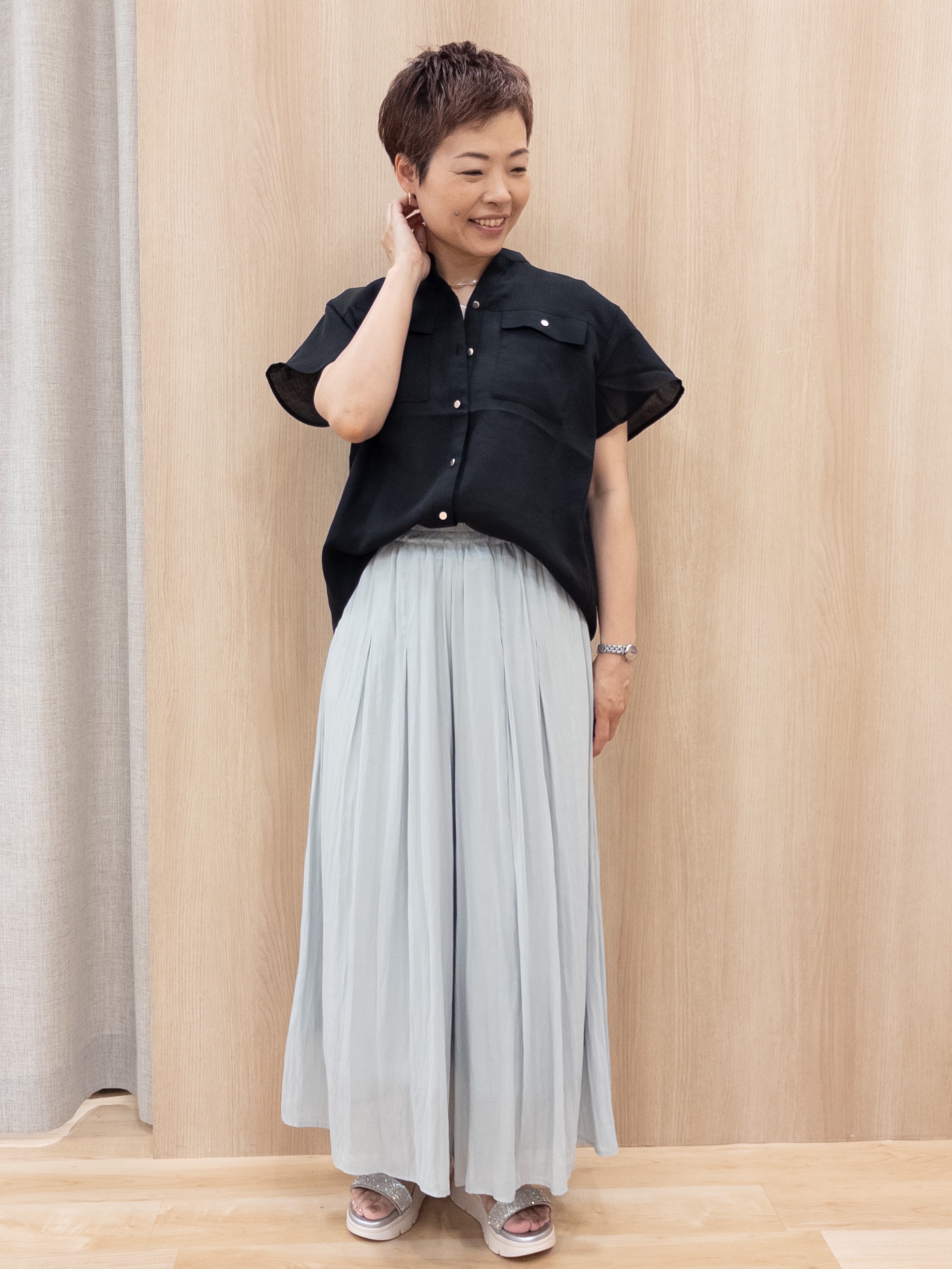 シュウコさんの「grove｜シアードッキングスクエアタンク」を使ったコーディネート