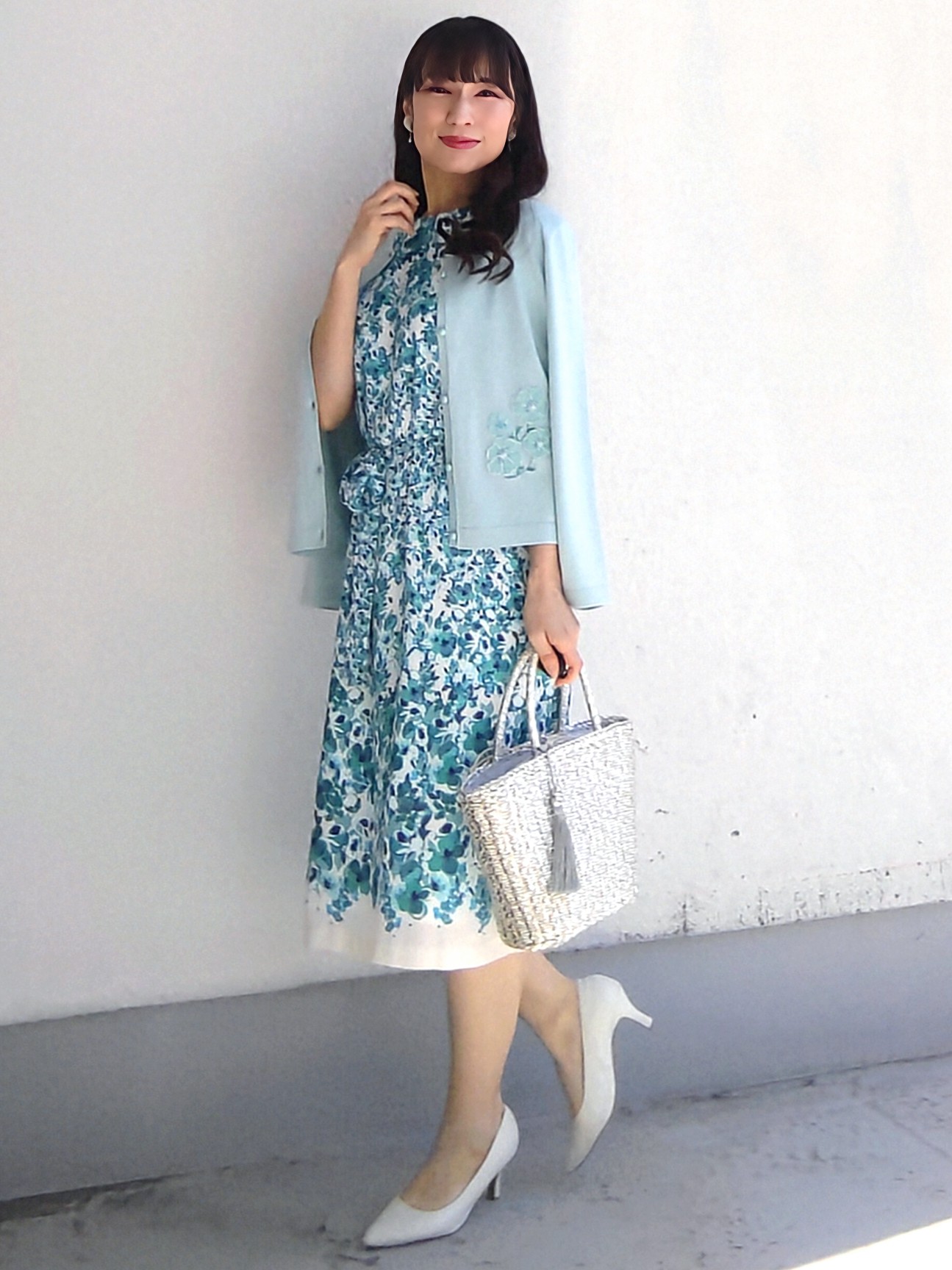 keinaさんの「SunaUna｜小花柄ワンピース」を使ったコーディネート