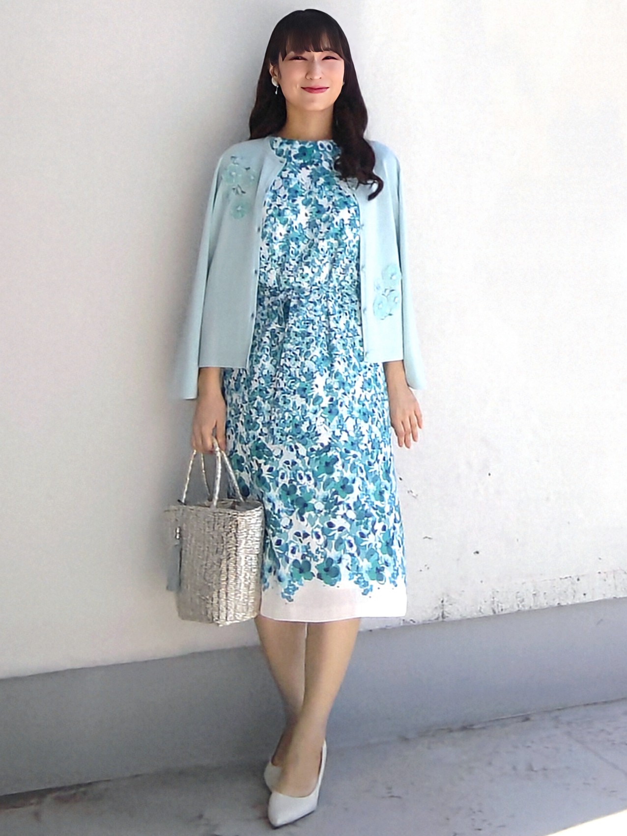 keinaさんの「SunaUna｜小花柄ワンピース」を使ったコーディネート