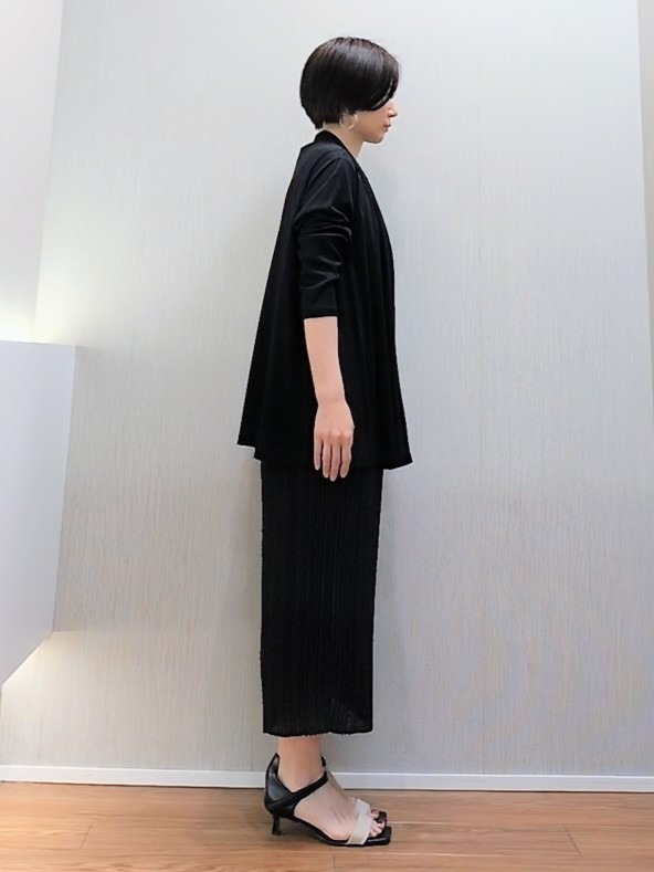 ミズタさんの「UNTITLED｜【接触冷感/UVカット/遮熱機能】フライスジャージカーディガン」を使ったコーディネート