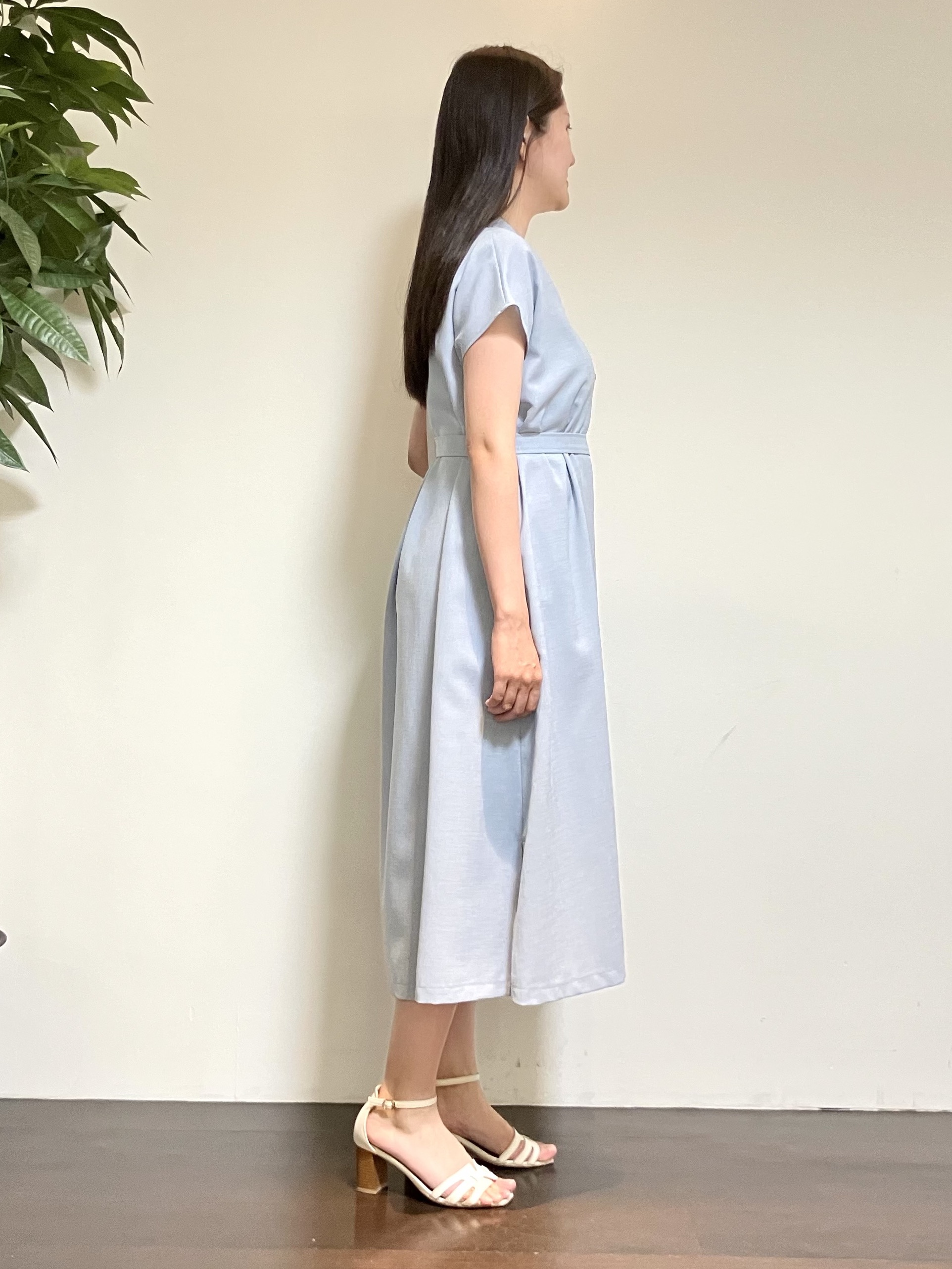 カレンさんの「UNTITLED｜【UV/接触冷感/遮熱/通気性】スラブバンドカラーワンピース」を使ったコーディネート
