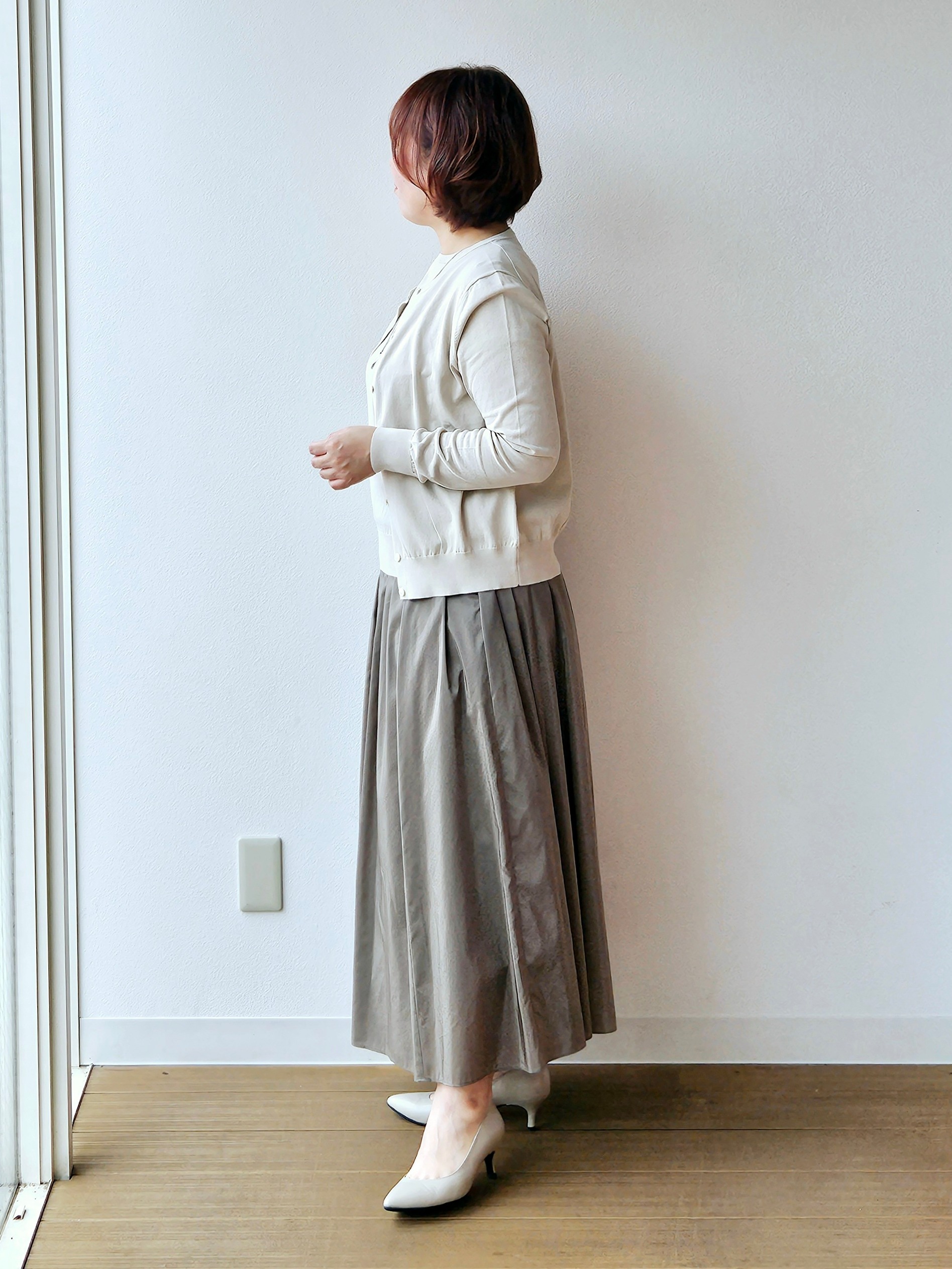 やじまさんの「UNTITLED｜◆【9色展開/アンサンブル可】コットンクルーネックカーディガン」を使ったコーディネート