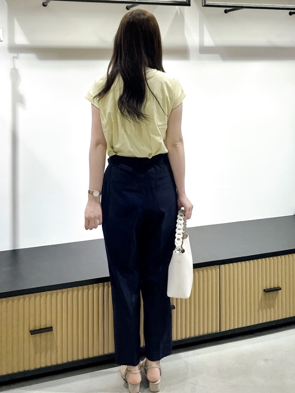 keito.iさんの「OPAQUE.CLIP｜【接触冷感／UV】ワンポイント刺繍Tシャツ《7col／XS~3L／洗濯機OK》」を使ったコーディネート