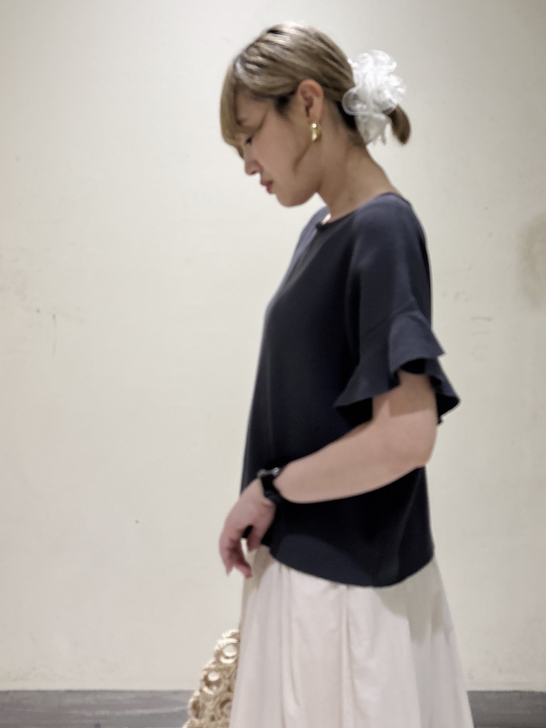 みきちぃさんの「OPAQUE.CLIP｜【UV／遮熱性】フリルスリーブニット《7col／洗濯機OK》」を使ったコーディネート