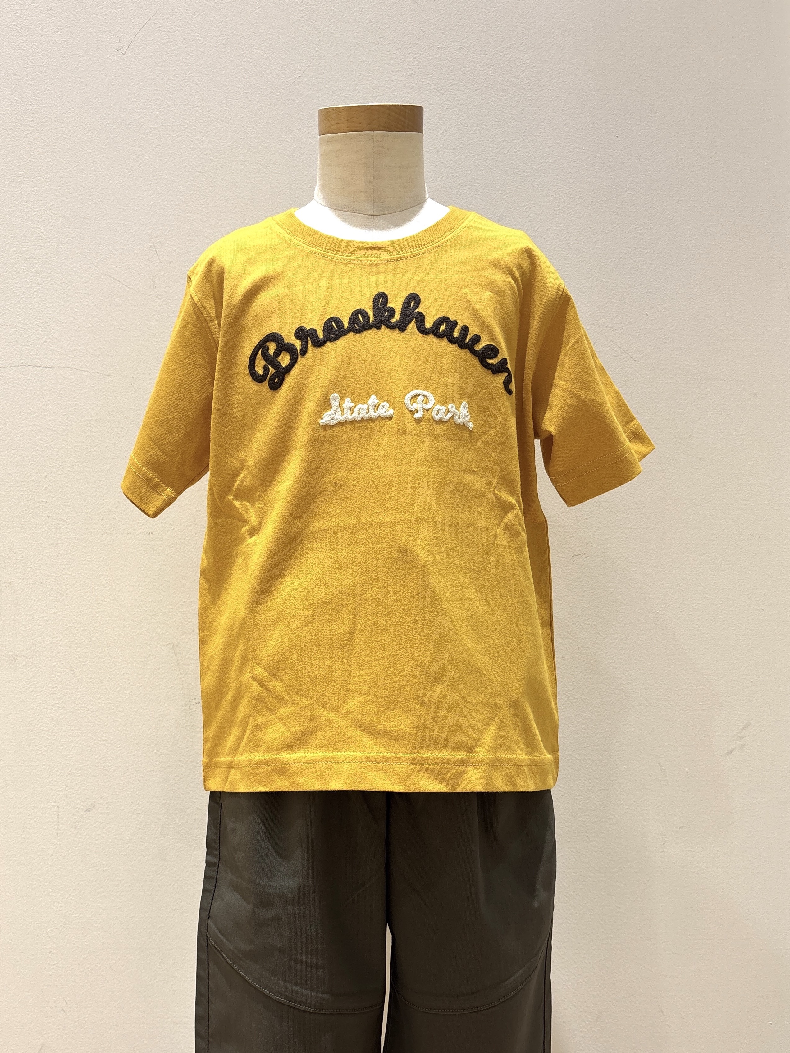 yumiさんの「Dessin｜【リンクコーデ可/洗える】オーガニックコットンロゴTシャツ」を使ったコーディネート