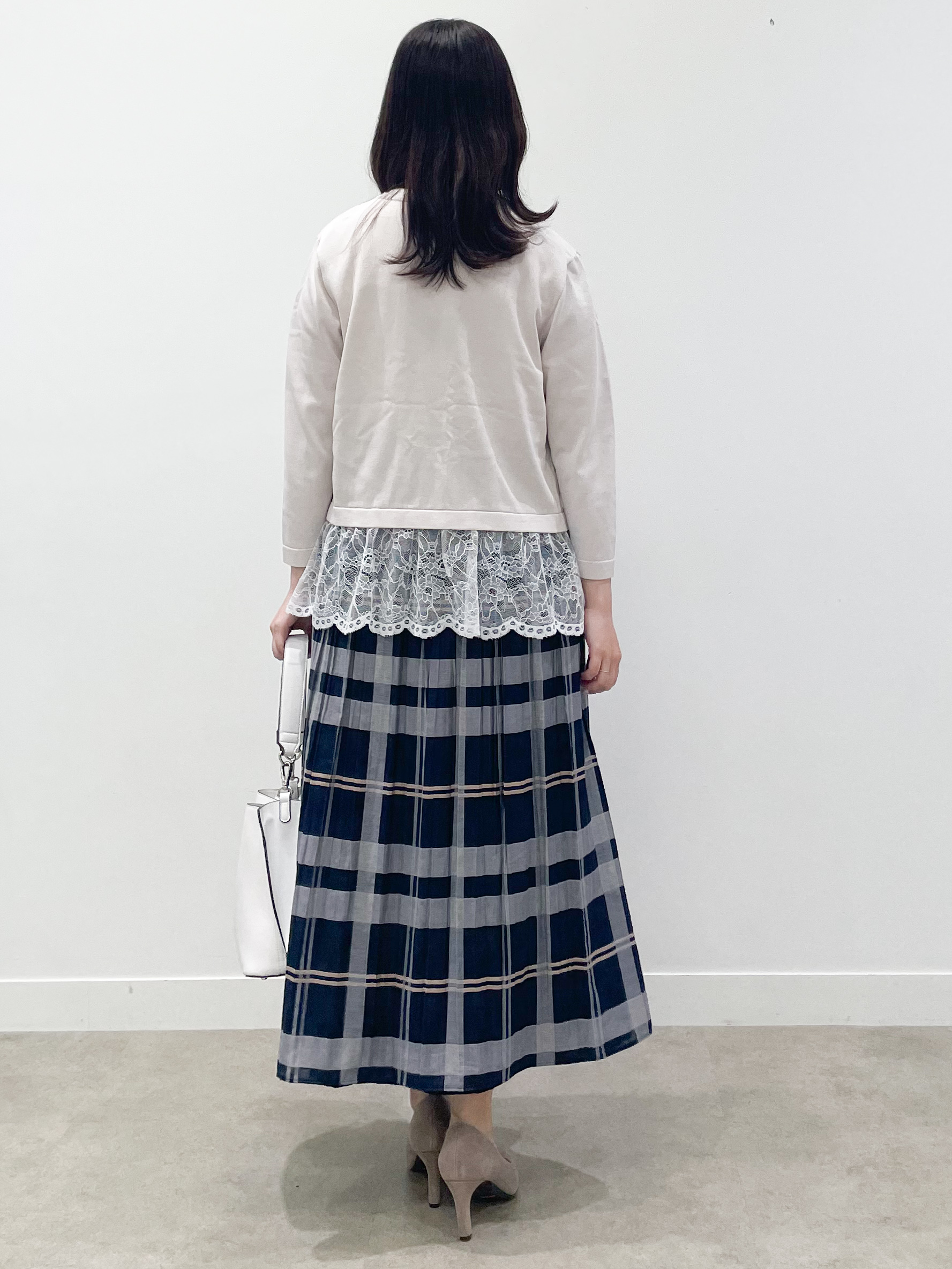 yukariさんの「Reflect｜【手洗い可】レースデザインニットカーディガン」を使ったコーディネート