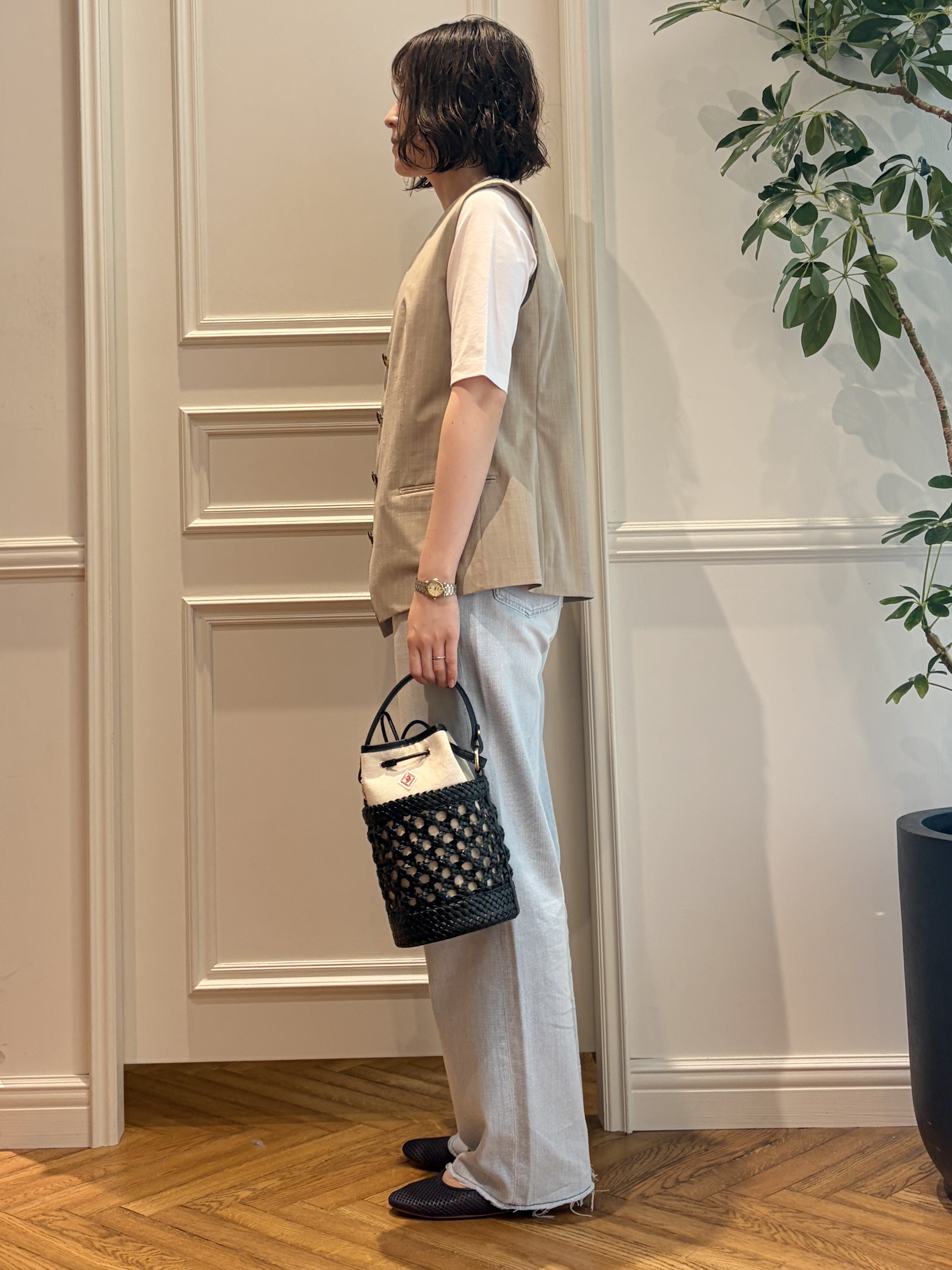 nakaoさんの「DRESSTERIOR｜◆RED CARD TOKYO（レッドカードトーキョー）MANOA イージーデニムパンツ」を使ったコーディネート