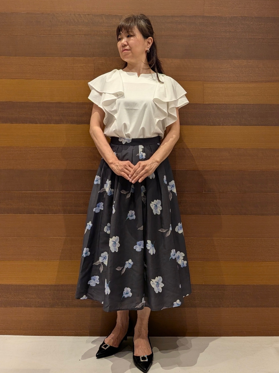 momoさんの「OPAQUE.CLIP｜【接触冷感／防シワ】ひんやり7分袖テーラードジャケット《洗濯機OK》」を使ったコーディネート