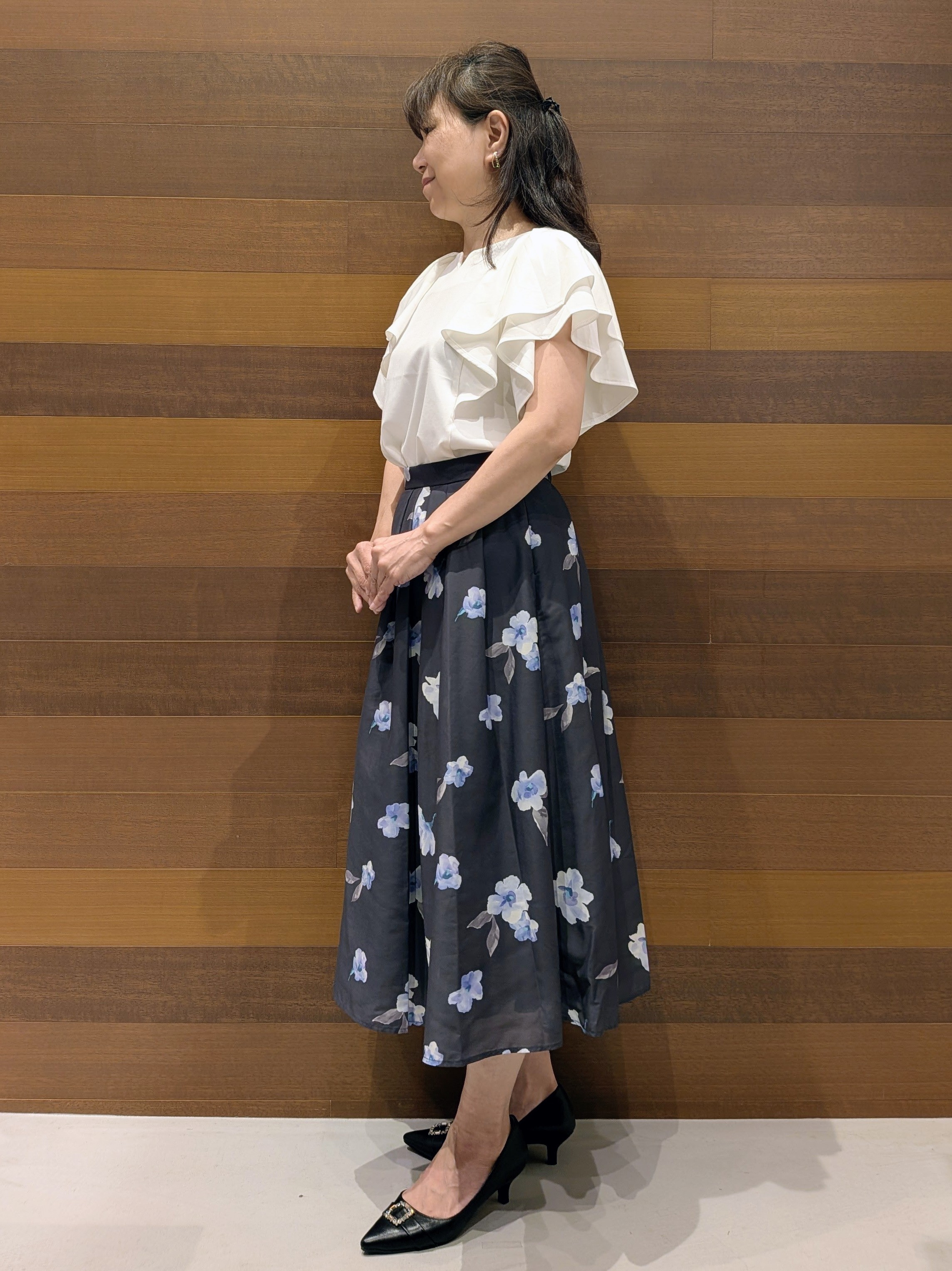 momoさんの「OPAQUE.CLIP｜【接触冷感／防シワ】ひんやり7分袖テーラードジャケット《洗濯機OK》」を使ったコーディネート