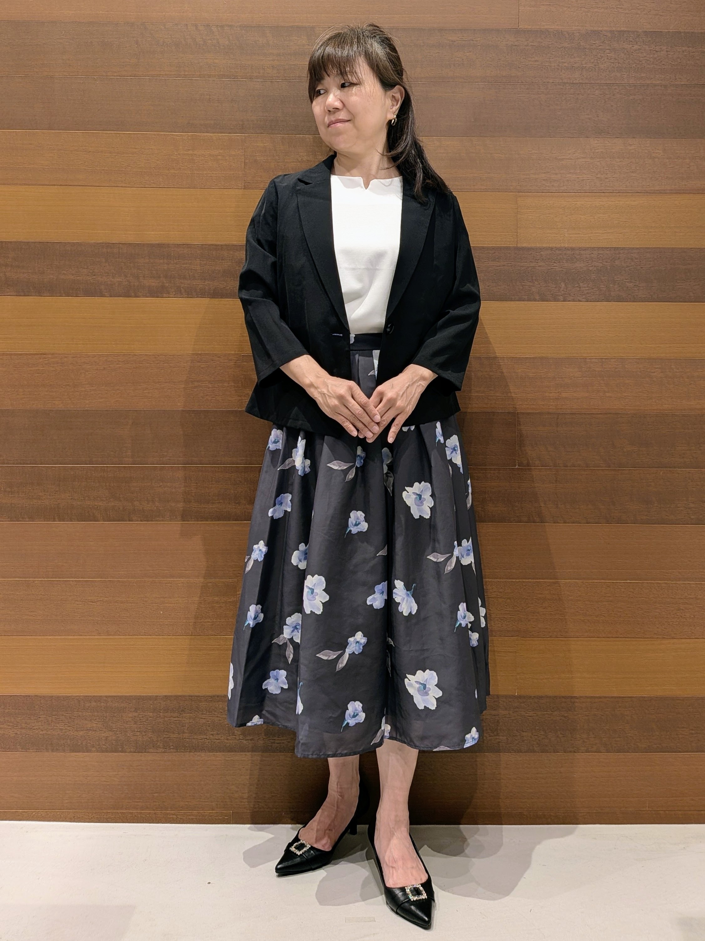 momoさんの「OPAQUE.CLIP｜【接触冷感／防シワ】ひんやり7分袖テーラードジャケット《洗濯機OK》」を使ったコーディネート